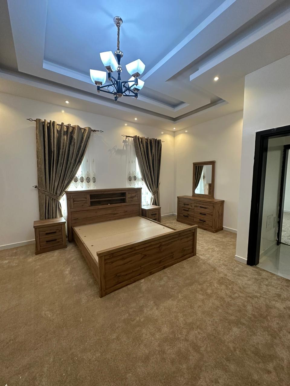 للبيع | فيلا سكنية فاخرة مع تصريح تجاري 📍 منطقة الزاهية، عجمان، الإمارات العربية المتحدة 3