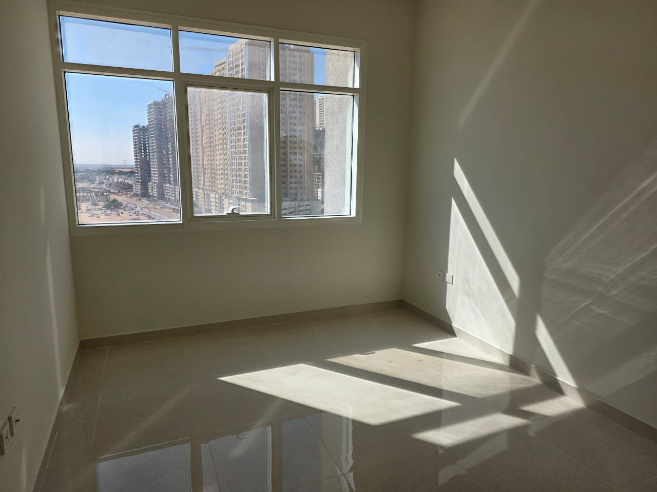 🏙️ FOR SALE | Premium 2 Bedroom Apartment | Gulf Tower, Emirates City, Ajman 5