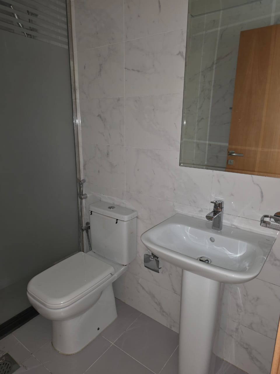 🏙️ FOR SALE | Premium 2 Bedroom Apartment | Gulf Tower, Emirates City, Ajman 9