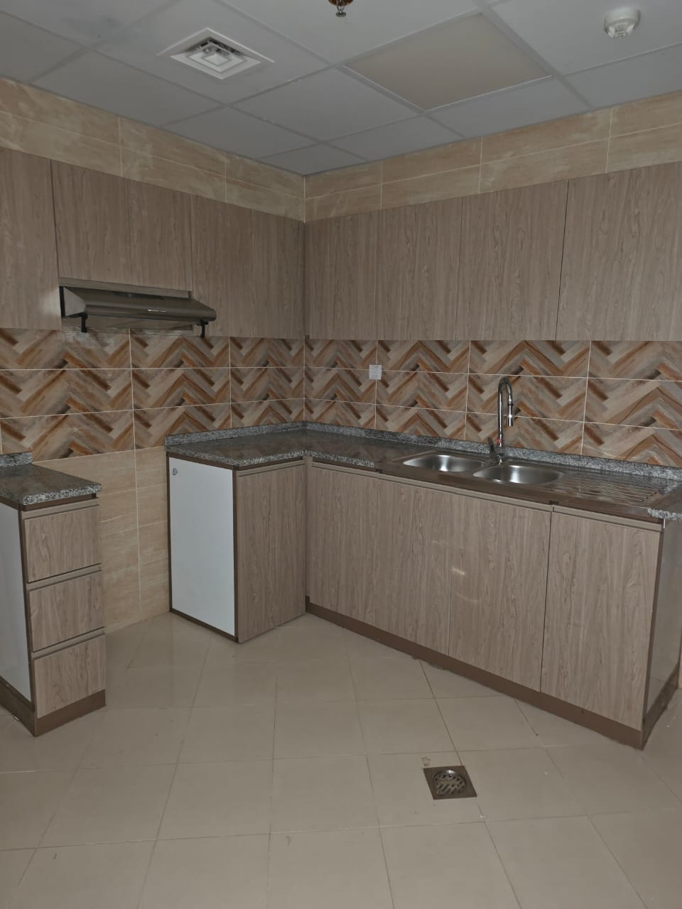 🏙️ FOR SALE | Premium 2 Bedroom Apartment | Gulf Tower, Emirates City, Ajman 11