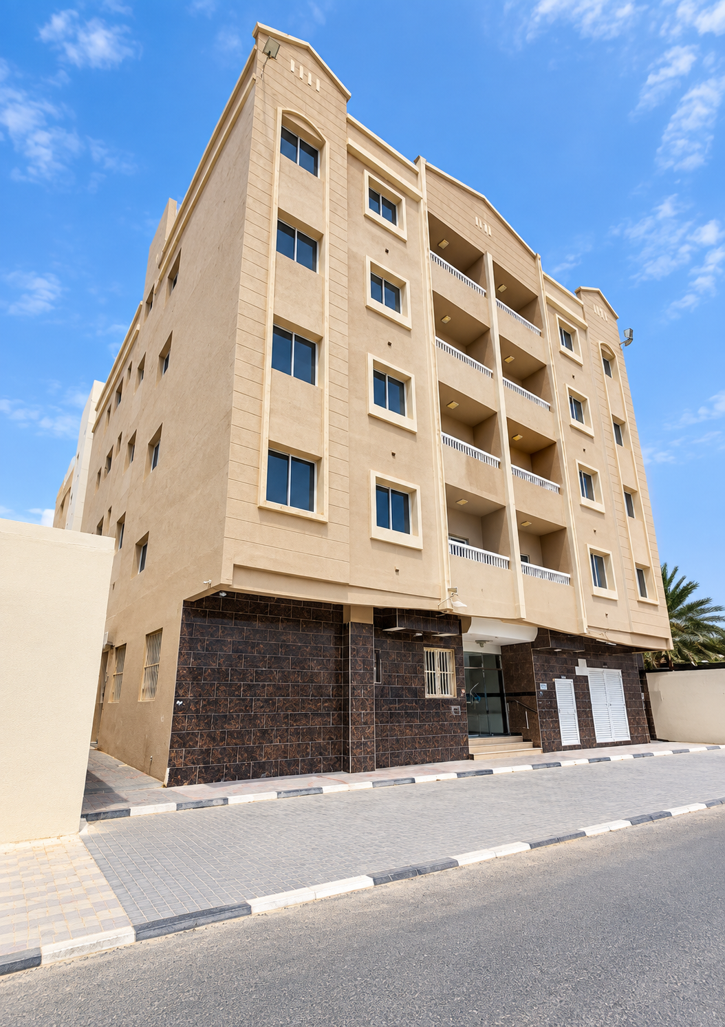 🏢 INCOME-GENERATING BUILDING FOR SALE | AL RASHIDIYA 2, AJMAN 15