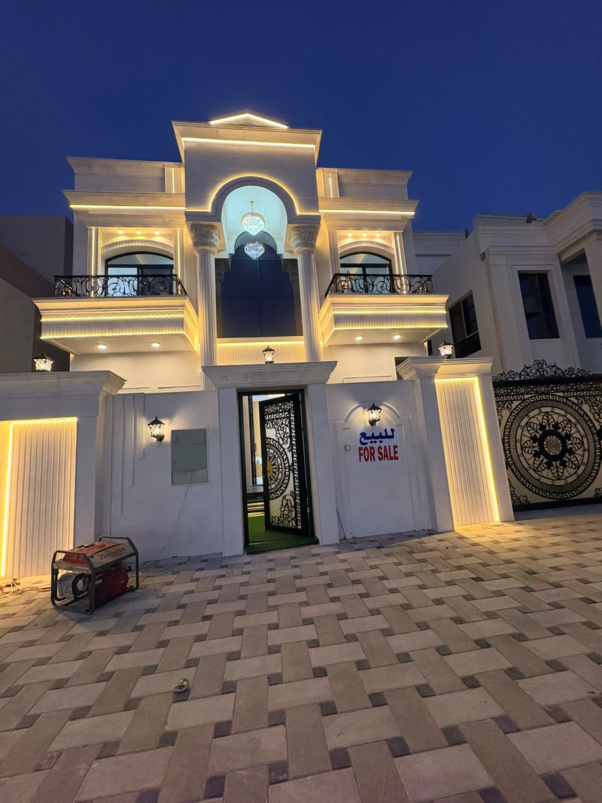 6 Master Bedrooms Villa for sale in "Helio 2," before the Azha roundabout. 14