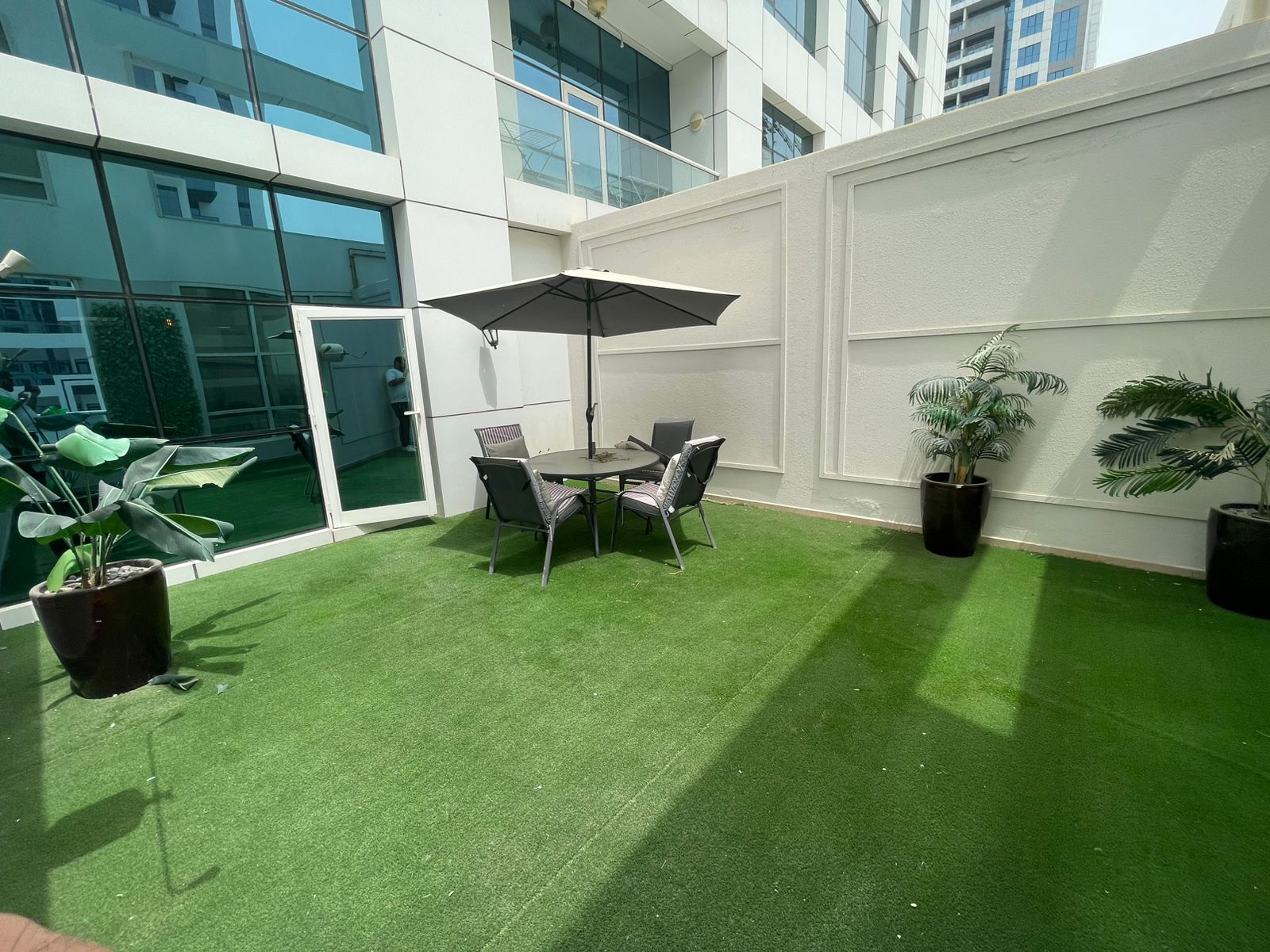 Premium Apartment for Sale | Park Central Business Bay, Dubai 3
