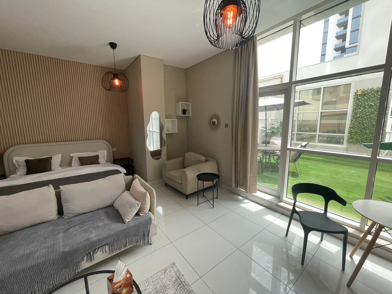 Premium Apartment for Sale | Park Central Business Bay, Dubai 7