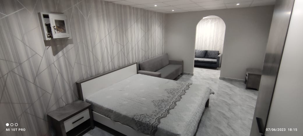HIGH INCOME VILLA FOR SALE || 8 BEDROMS || RASHIDYA 3, AJMAN 4