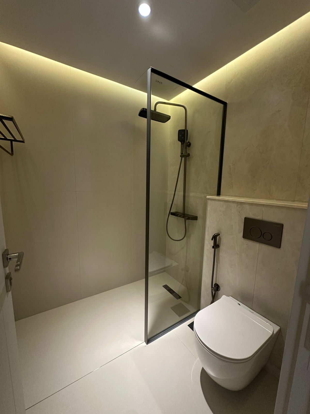 BRAND NEW 2 BEDROOM SMART HOME APARTMENT FOR SALE || FULLY FURNISHED | READY TO MOVE IN 10