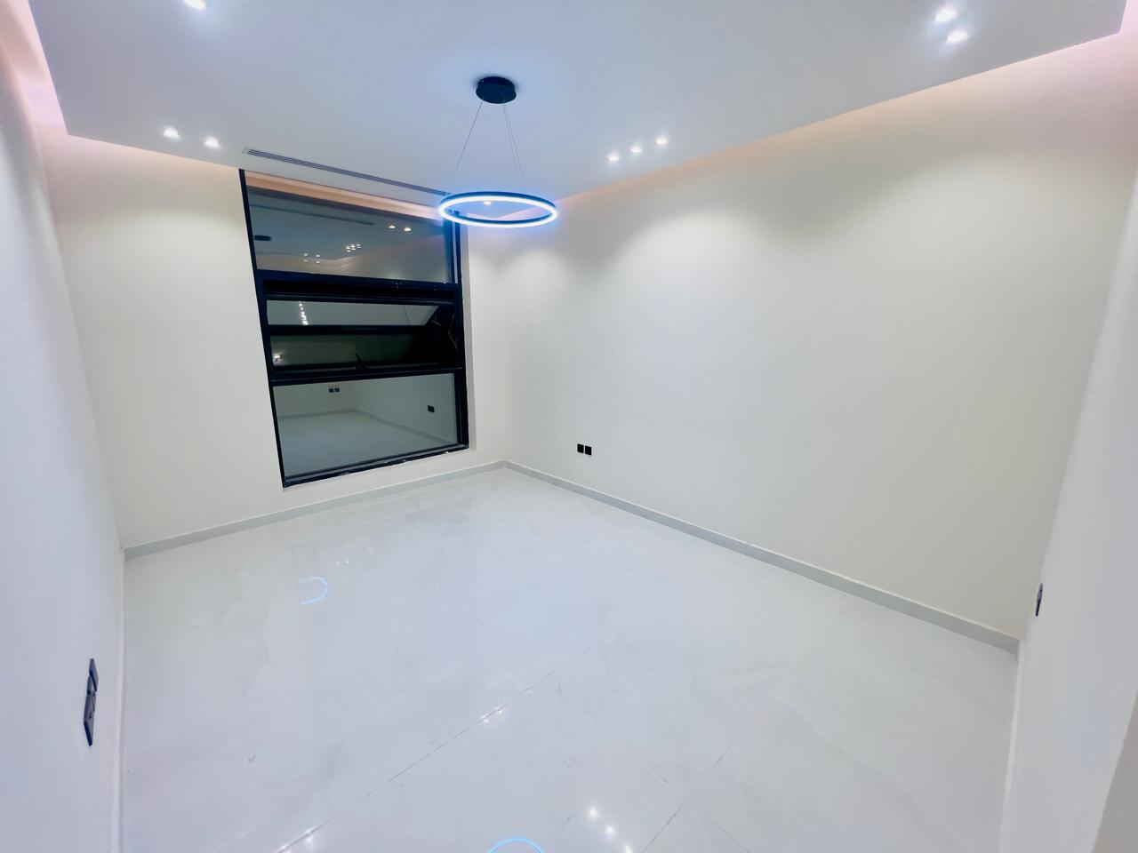 🔥 Upgrade Your Lifestyle – Own Your Dream Townhouse in Ajman! 🏡 9