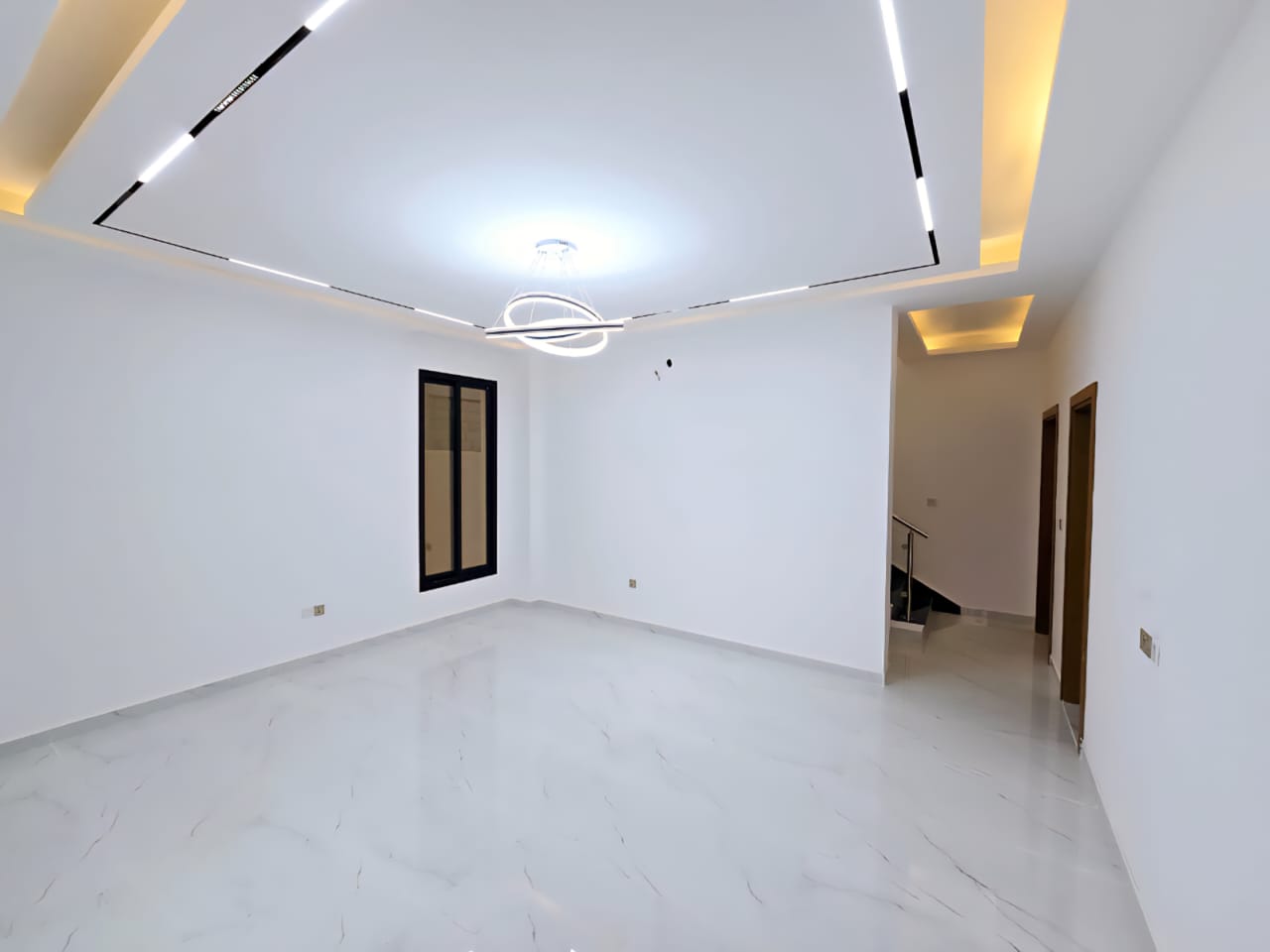 🏡 فيلا مودرن للبيع في الحليو 2 ✨ تصميم عصري، موقع مميز، وتشطيبات راقية... بيت أحلامك بانتظارك! لا تفوت فرصة التملك في واحدة من أفضل مناطق عجمان 3