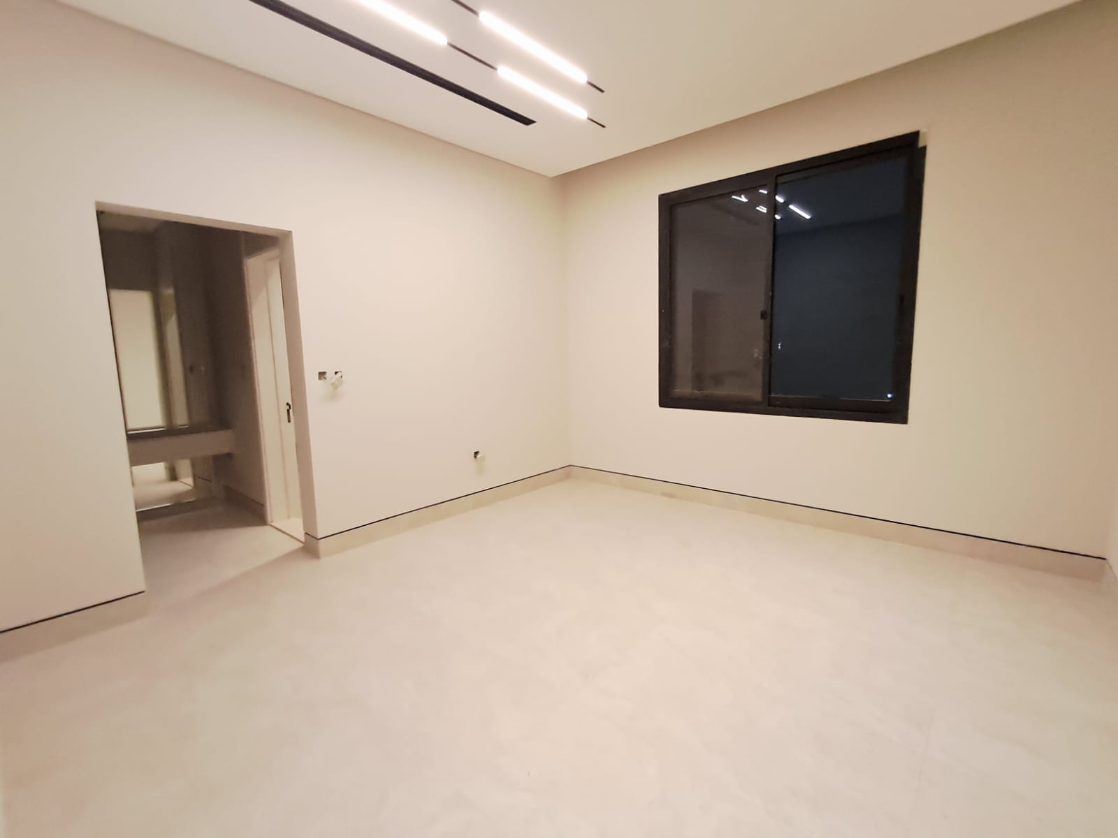 🏡 **Don't Miss This Opportunity – Your Dream Villa Awaits in Al Yasmeen!**  ✨ Elegant stone façade 📐 Spacious layout for maximum comfort and privacy 🏠 Modern design with premium finishes 📍 Prime location close to all essential services  **Luxury starts here. Book your viewing today before it's gone!** 14
