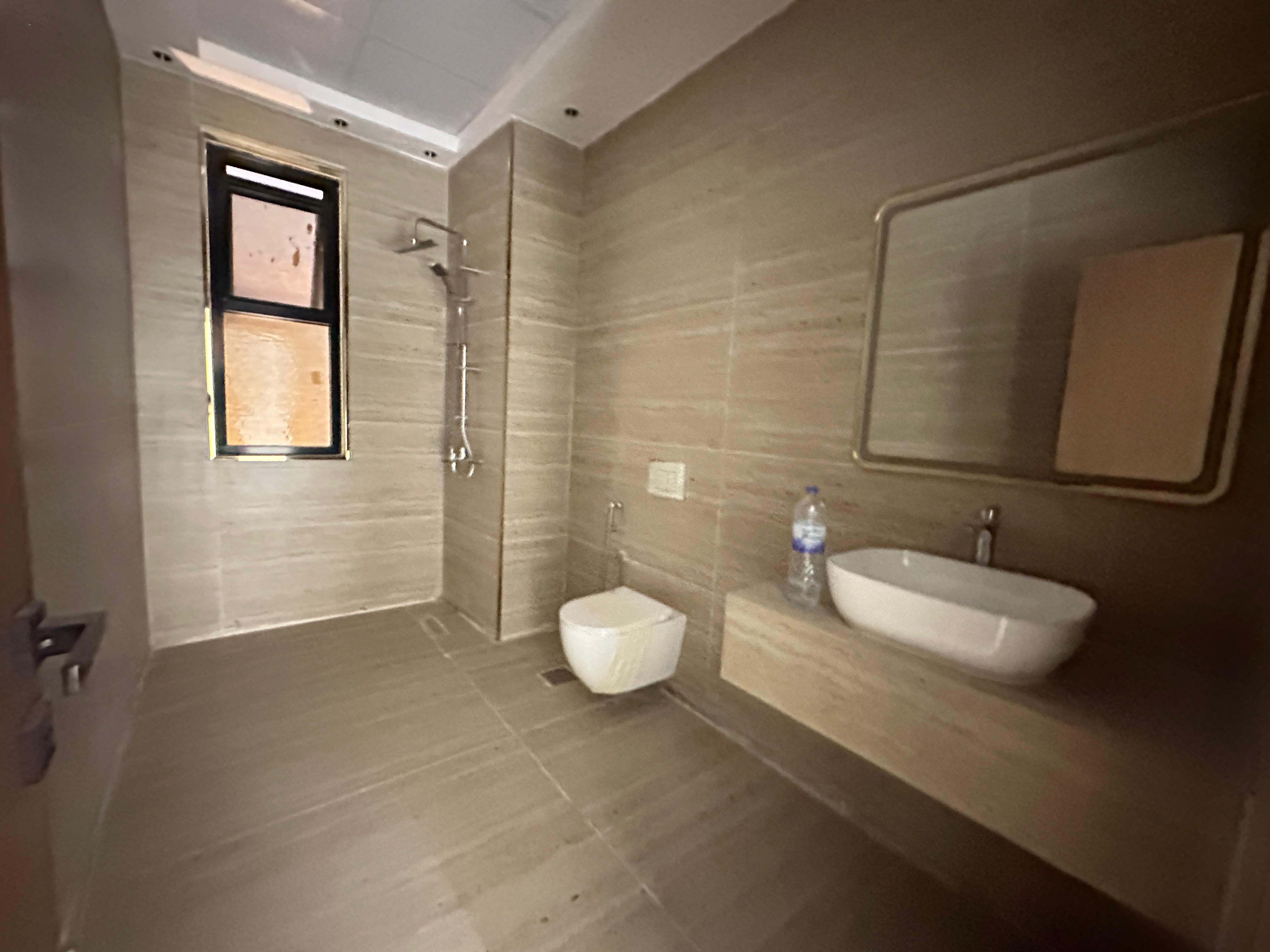 For sale: A distinctive villa with a full stone façade in the Al Zahia area. 5
