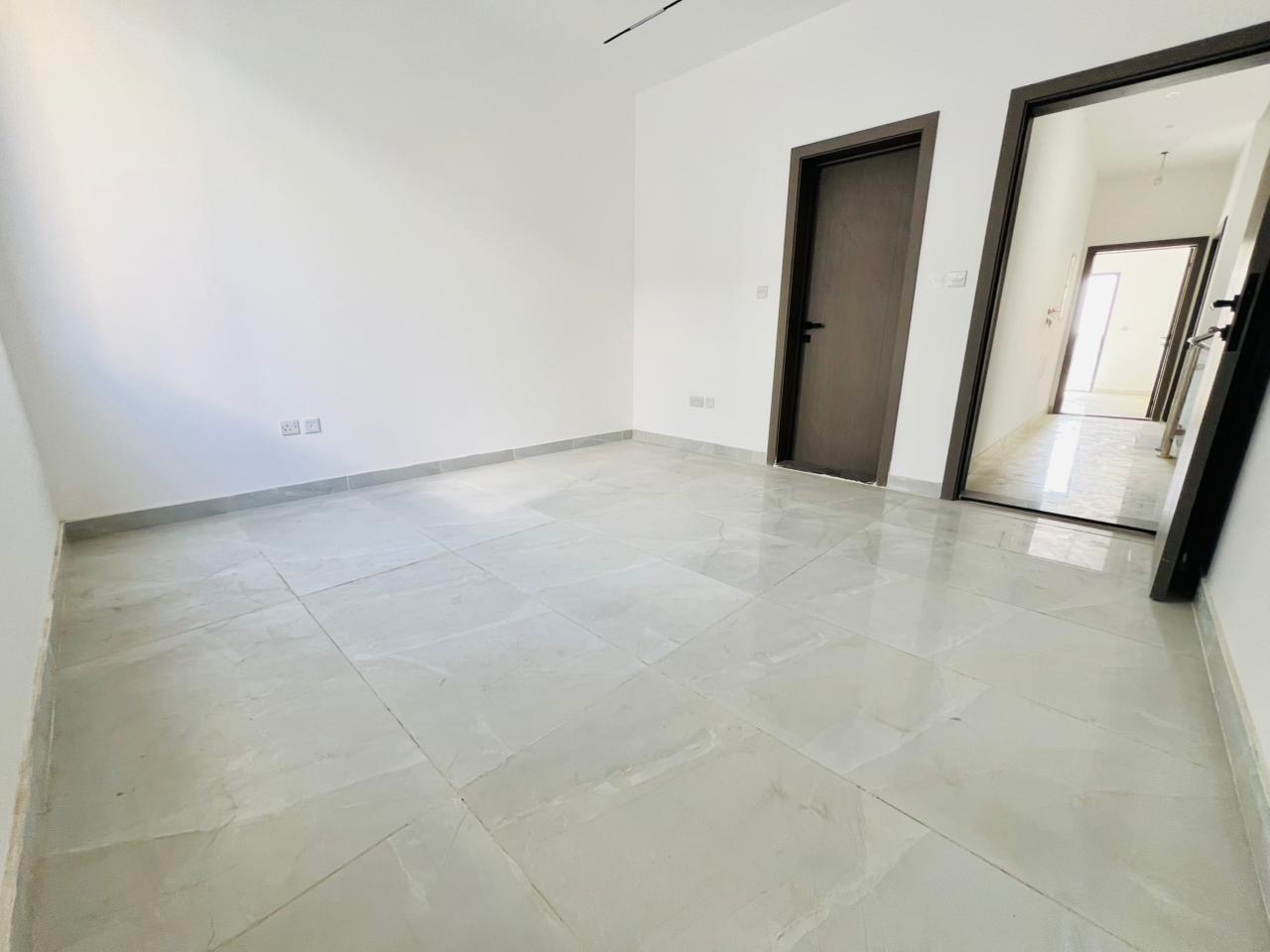 Townhouse for sale in Al-Haliyo 2 area, including registration and ownership fees. 14