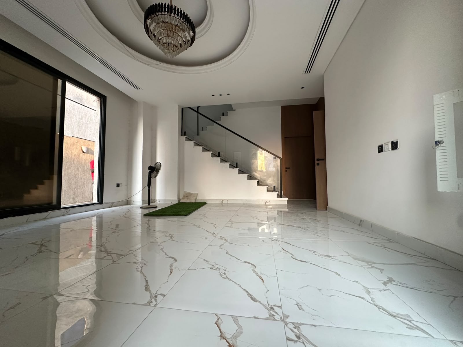 Modern villa for sale in Al Zahia with a private pool; registration fees included. 7