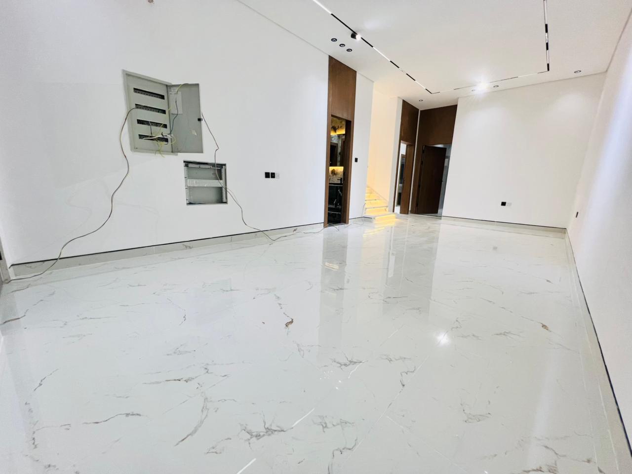 Townhouse for sale in Al Bahia area, registration fees included. 6