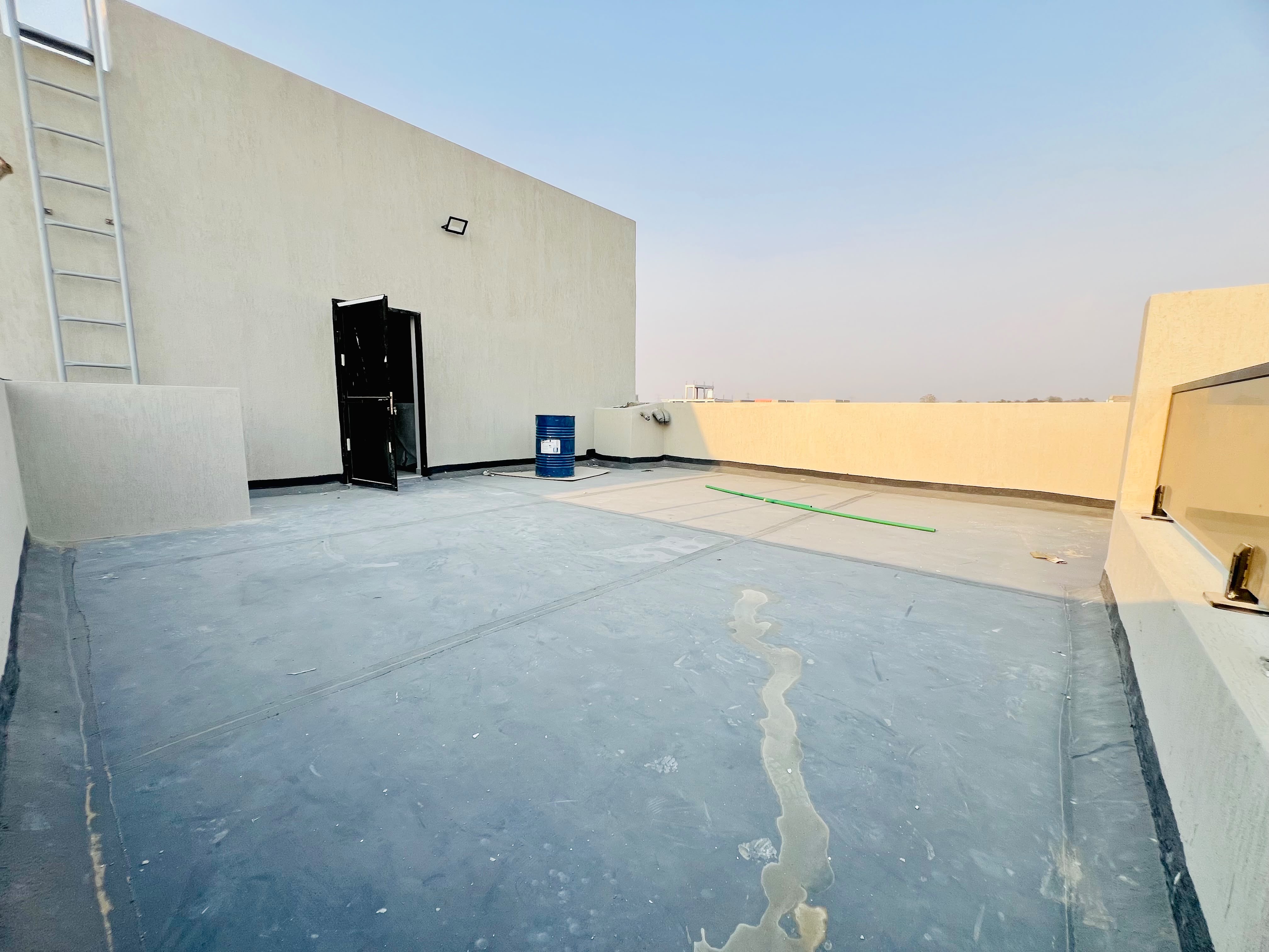 Townhouse for sale in Al Zahia area, Ajman, with a furnished roof terrace. 10