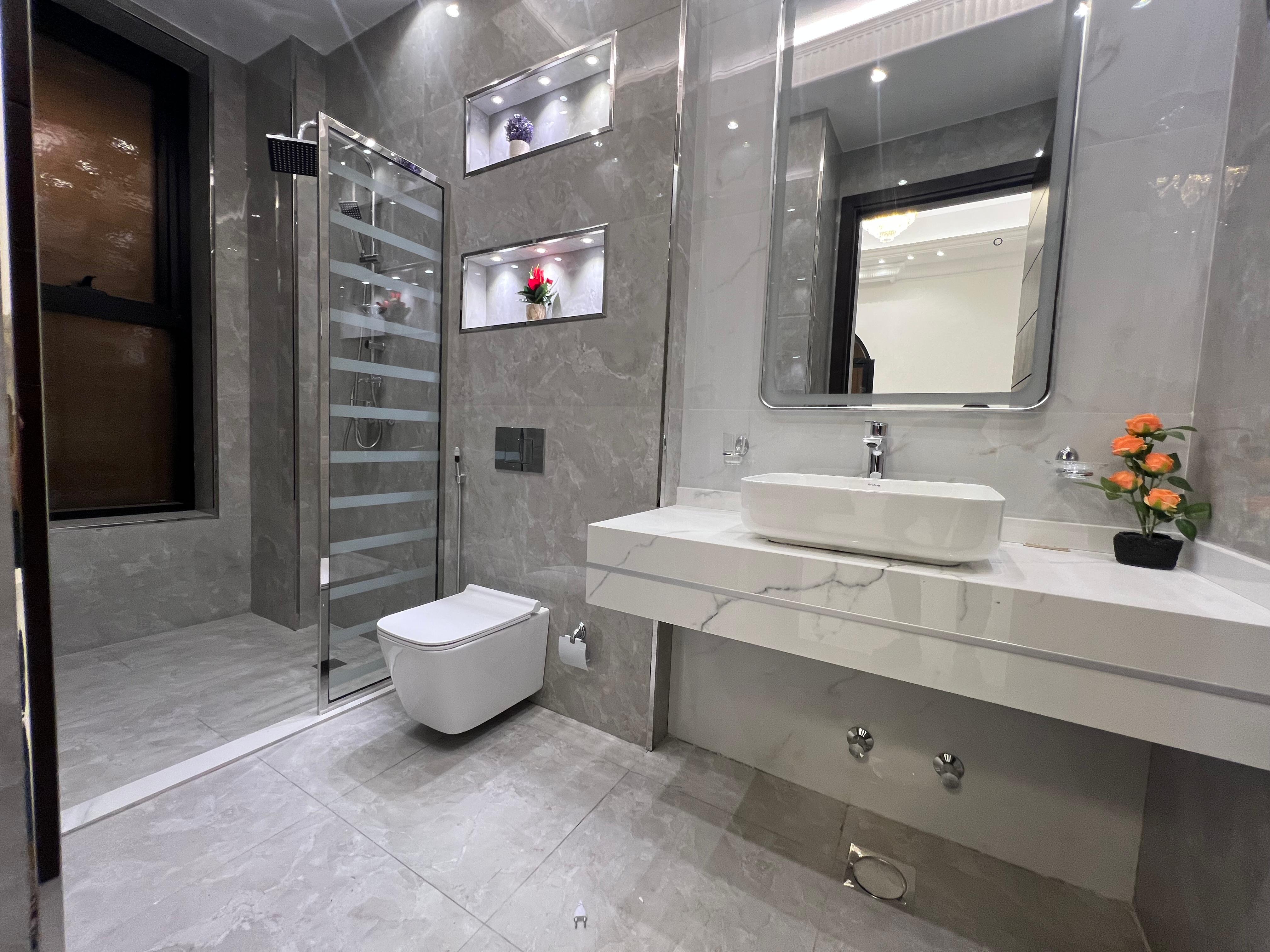 Classic villa for sale, large area, registration fees included 14