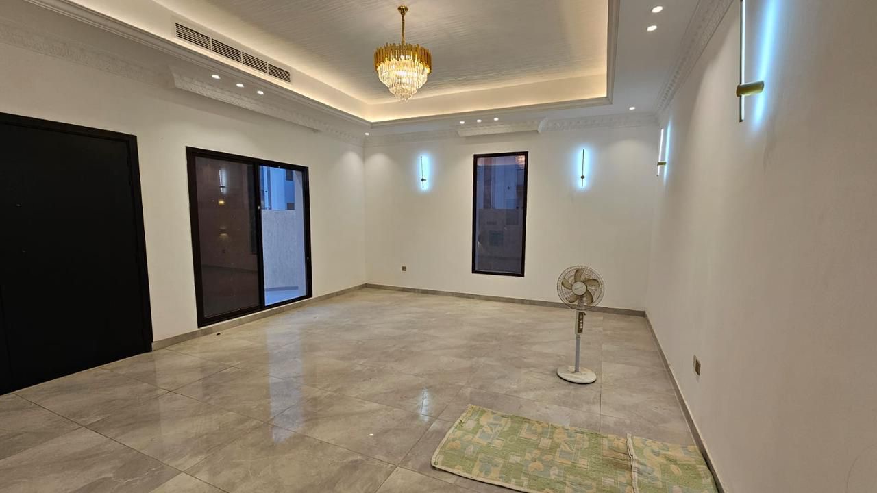 Modern villa for sale in Al Yasmin area, Ajman 13
