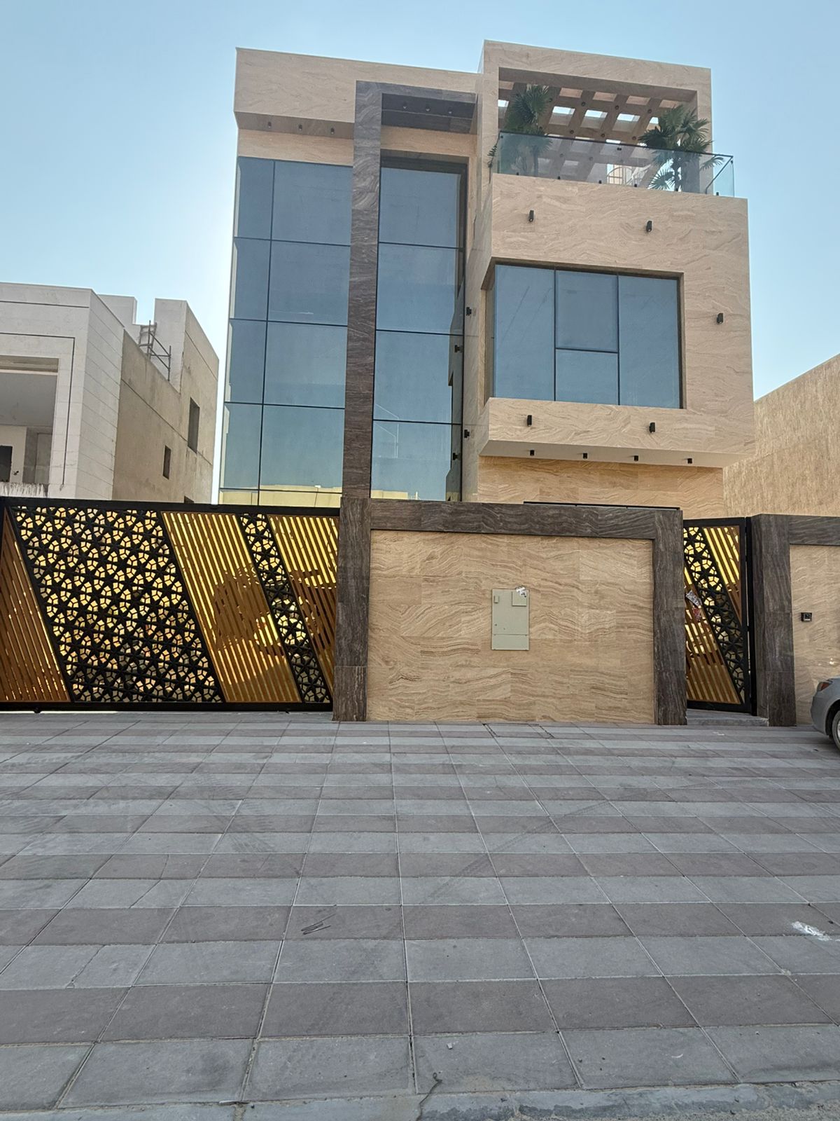 For sale: Luxurious modern villa, fully equipped with air conditioning, electricity, and AC units.