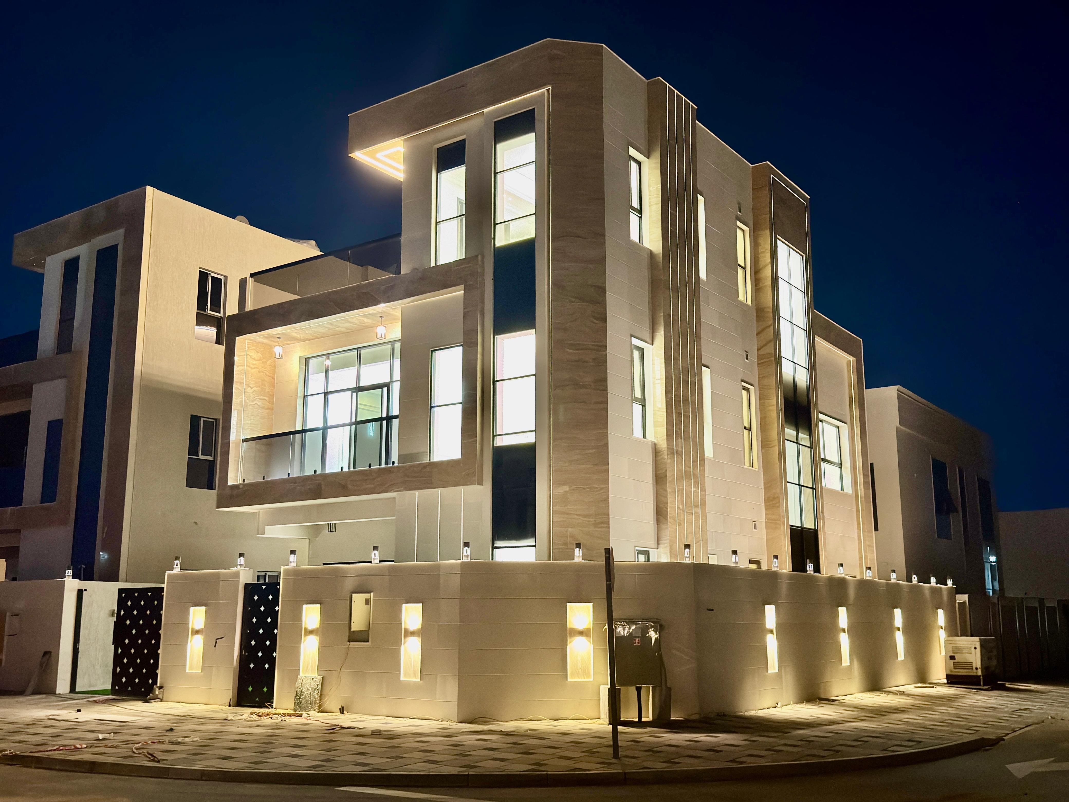 For sale: A distinctive villa in Al Bahia area, Ajman. 15