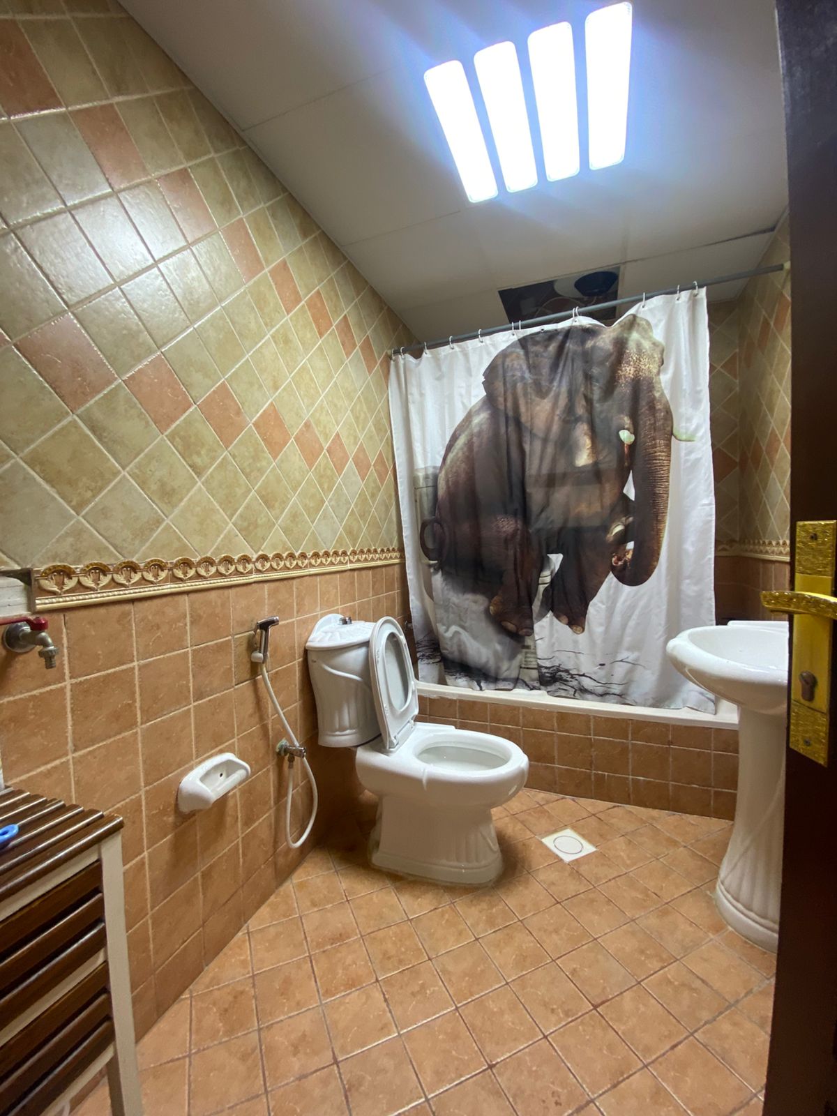 Villa for sale at a bargain price in Al Rawda 3 area, Ajman 5