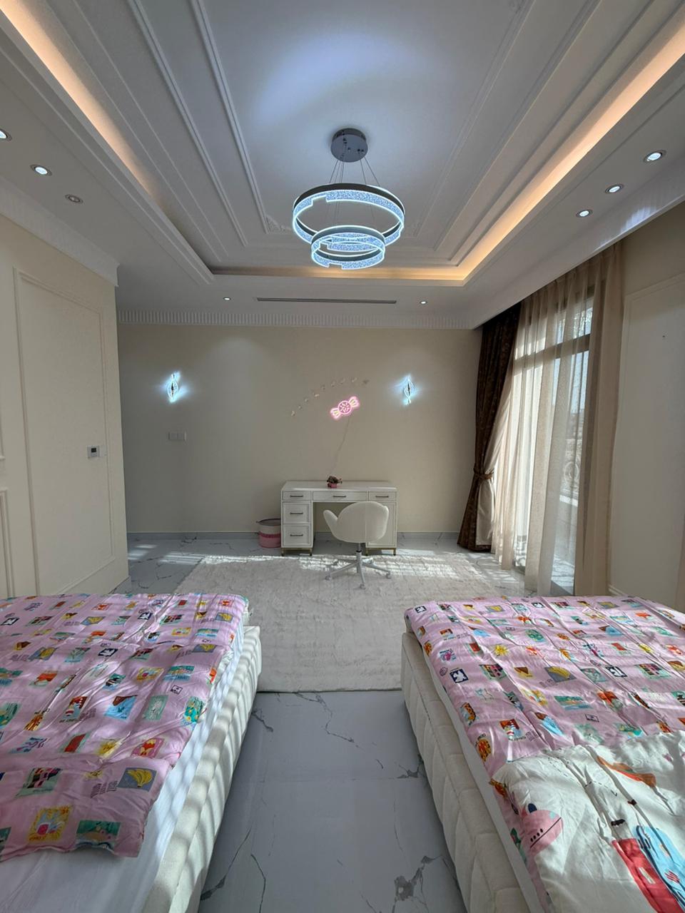 For sale: Classic villa in Al-Haliyo area, registration fees included, fully furnished 12