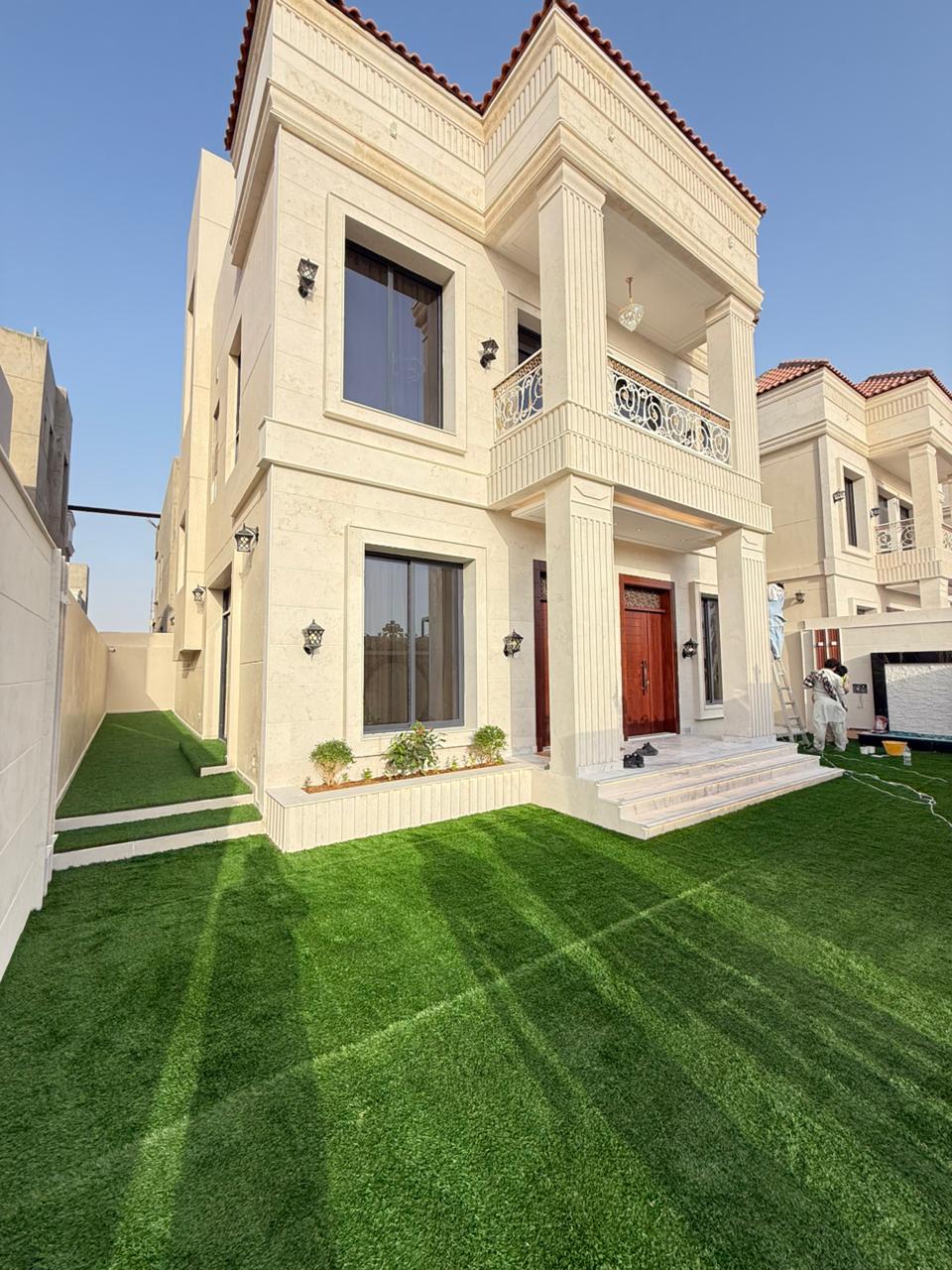 For sale: Classic villa in Al-Haliyo area, registration fees included, fully furnished 15