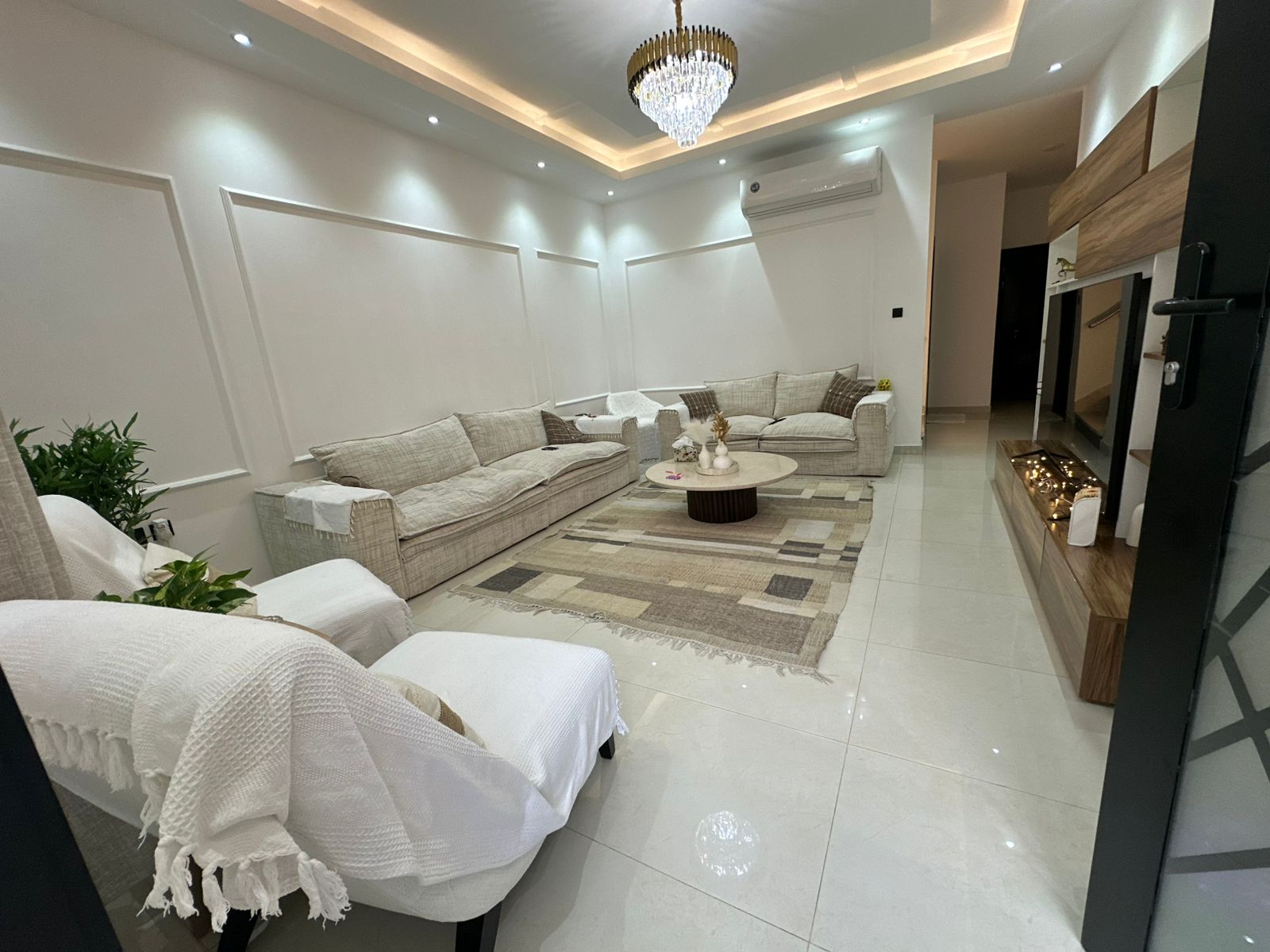 Villa for sale in Al-Haliyo area, all fees included 14