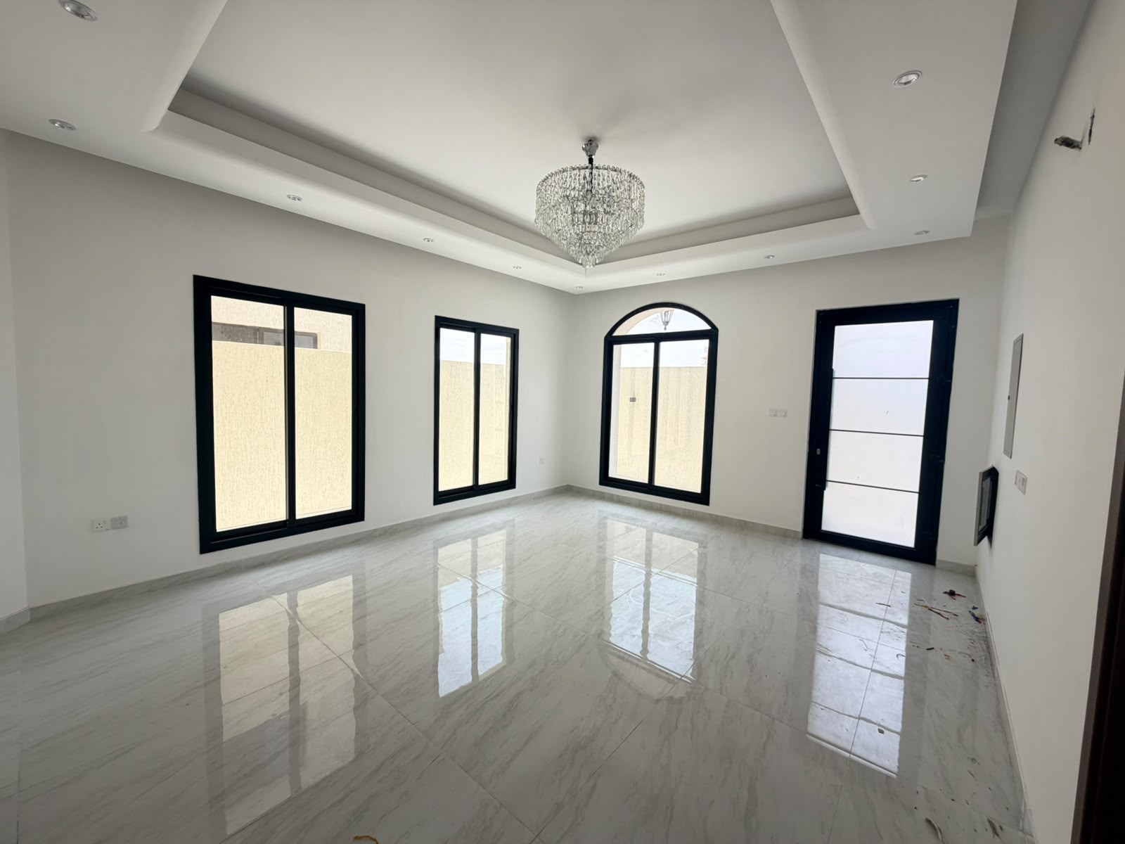 Classic villa for sale in Al-Haliyo area, registration fees included. 11