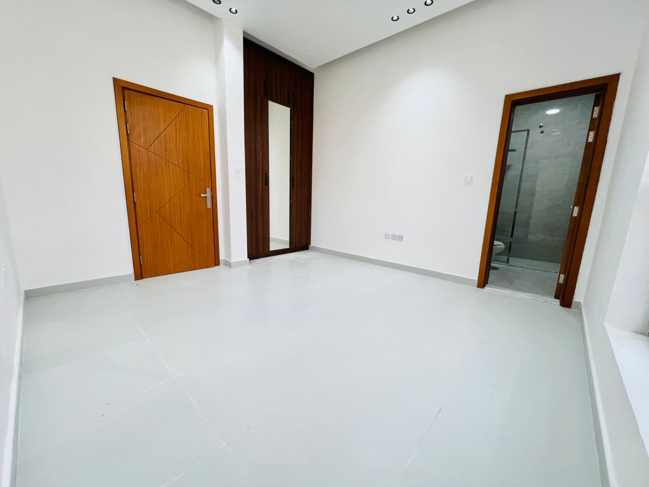 Villa for sale in Al Zahia area, corner location, modern design 10