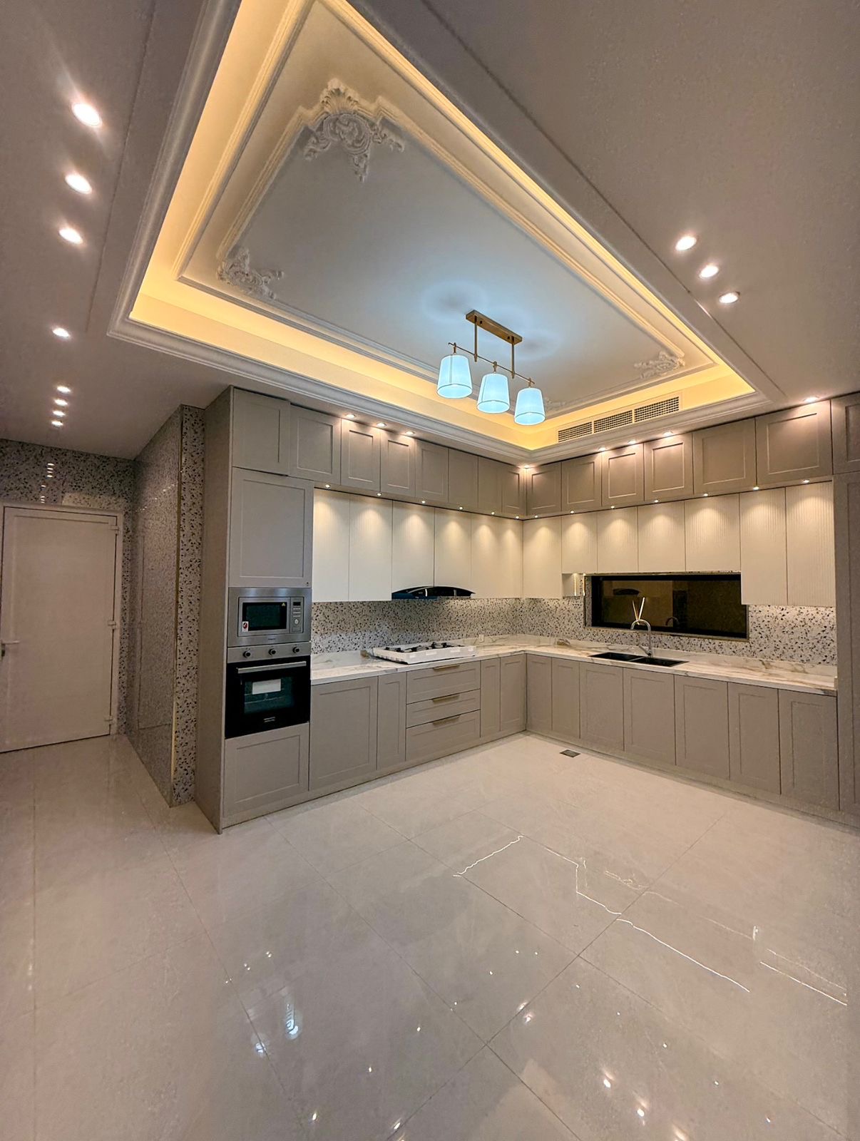 Luxury villa for sale in Al-Aliya area with private pool 15