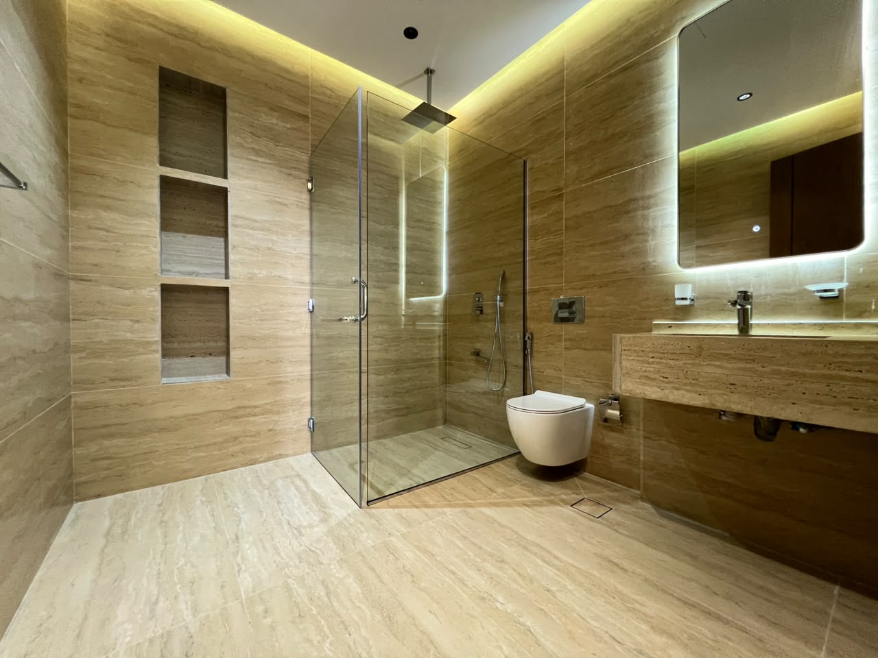 Luxury townhouse for sale in Al Zahia area 9