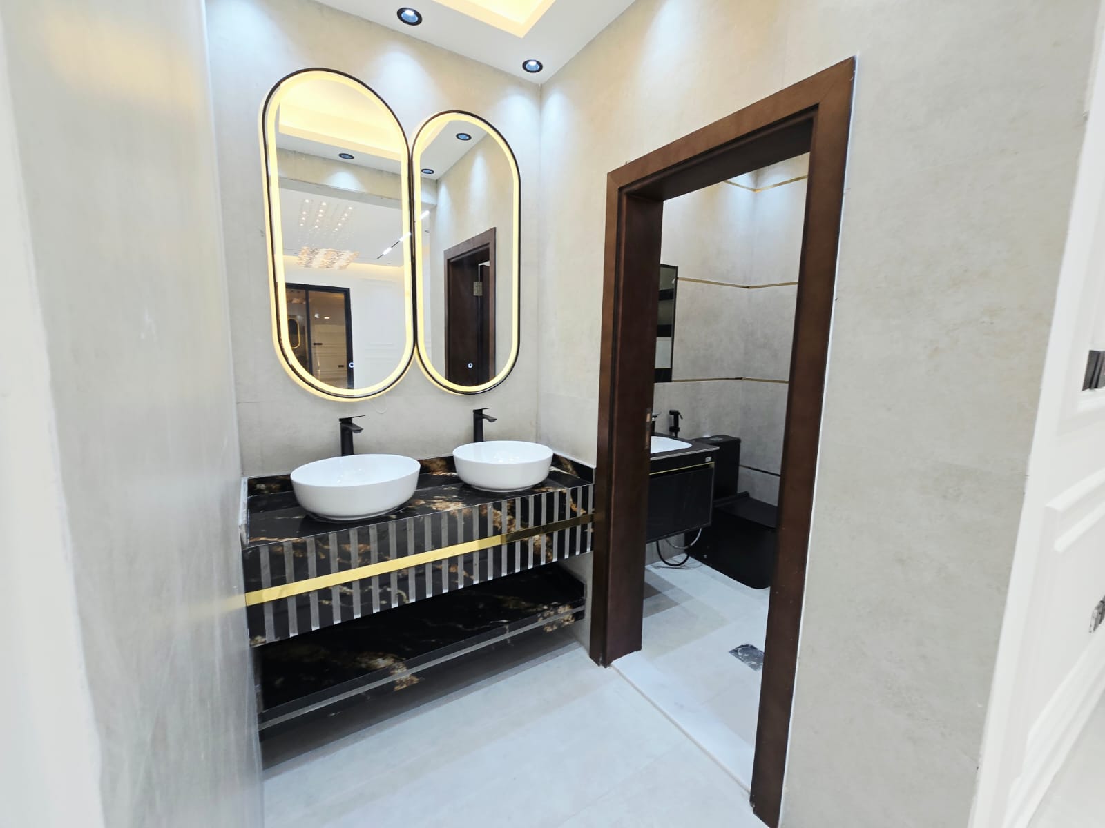 Villa for sale, residential/commercial, in Ajman, Al Muwaihat 1 area 11