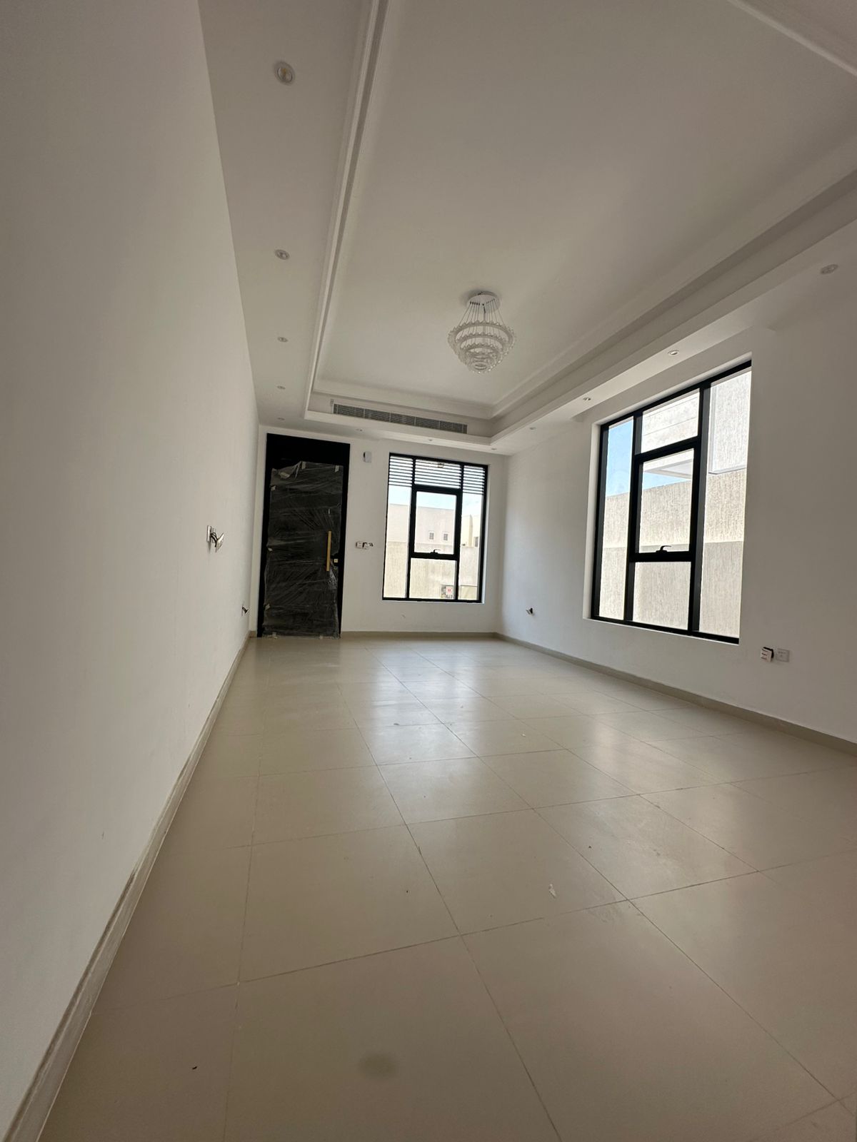 Modern villa for sale in Al Bahia area, Ajman, including air conditioning. 9