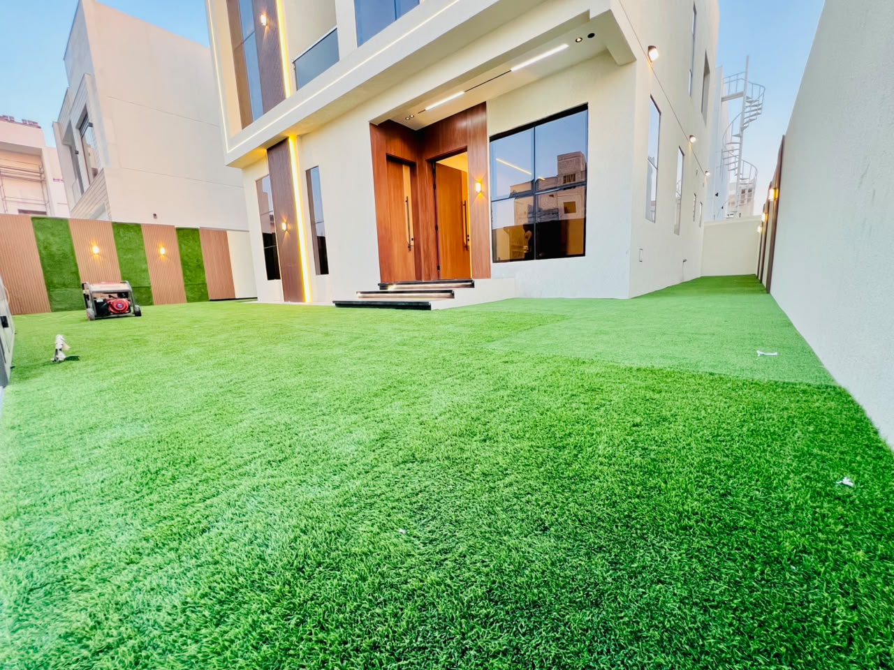 Villa for sale in Al Zahia area, modern design, special price 3
