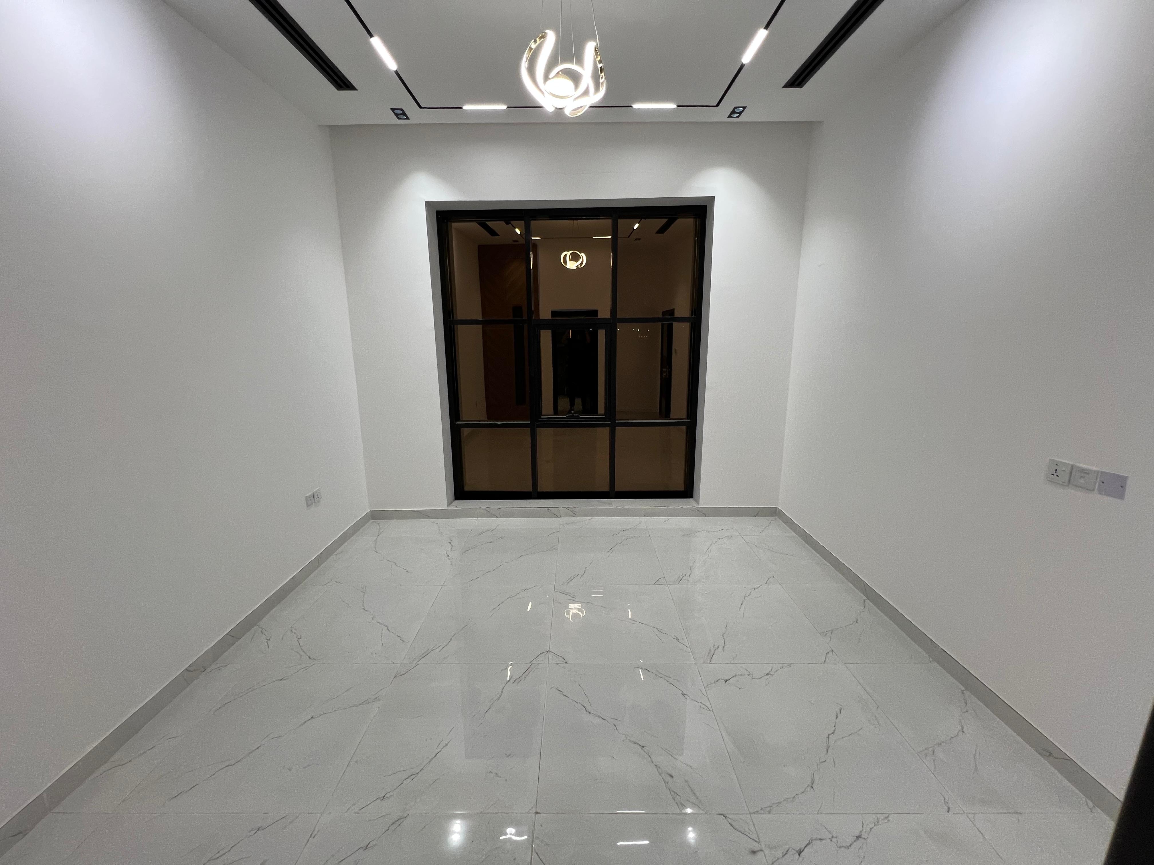 Villa for sale in Al-Haliou 2 area, corner unit, including registration and ownership fees 12