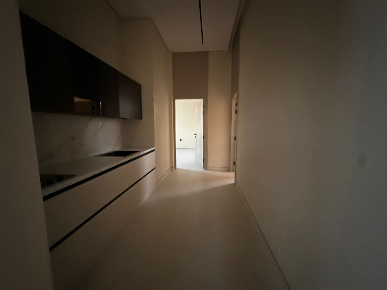 For sale: Luxurious modern villa in Al Yasmin area 9