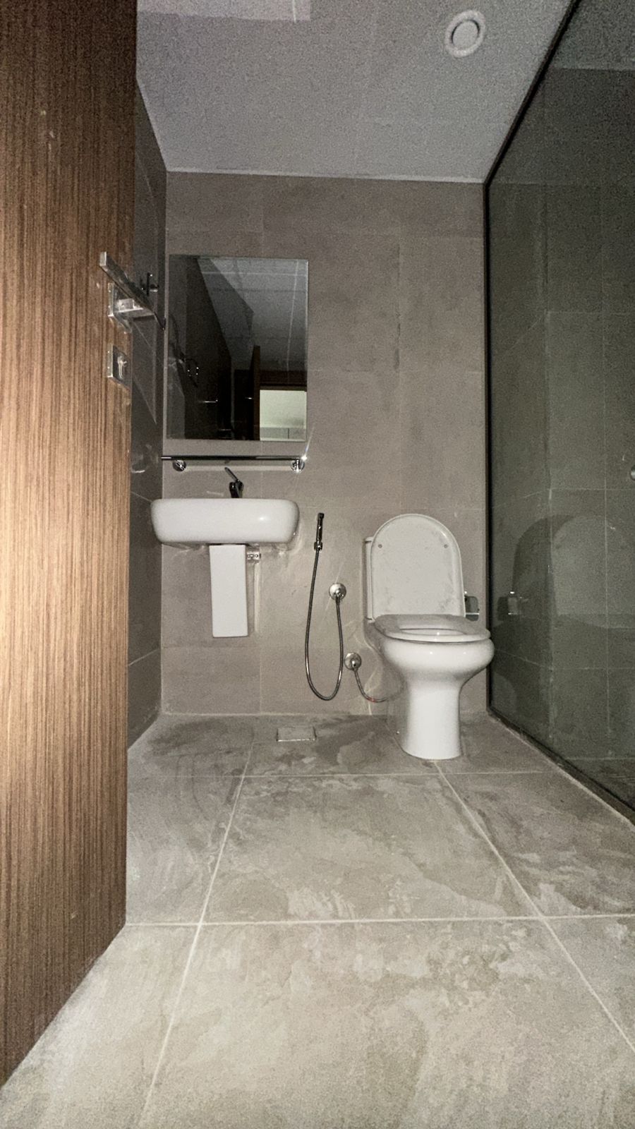For sale: Prime studio apartment in Al Zahia area, Ajman, Kentia project with parking. 3