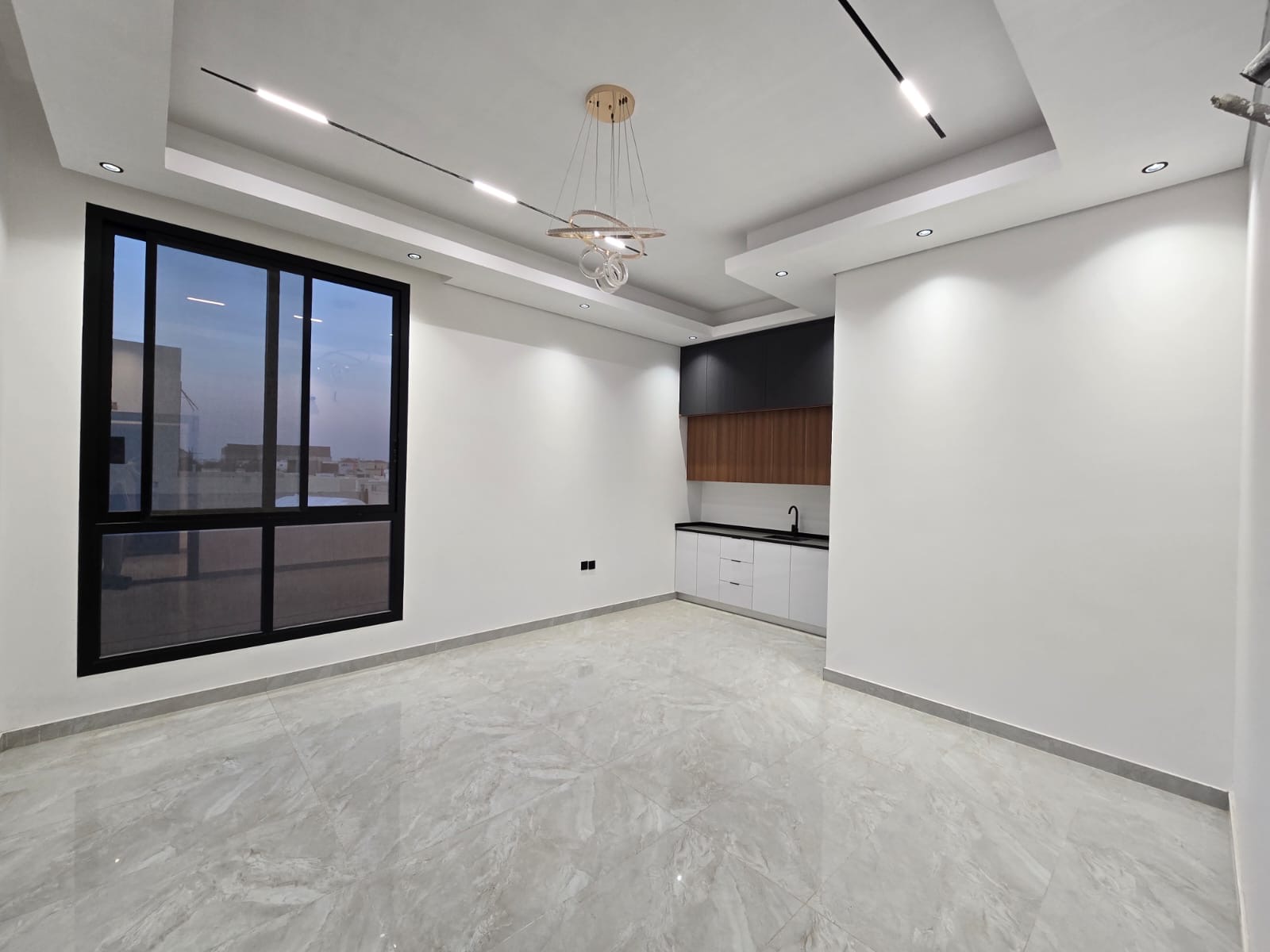 For sale: a distinctive corner villa, including registration fees, electricity, and water. 10