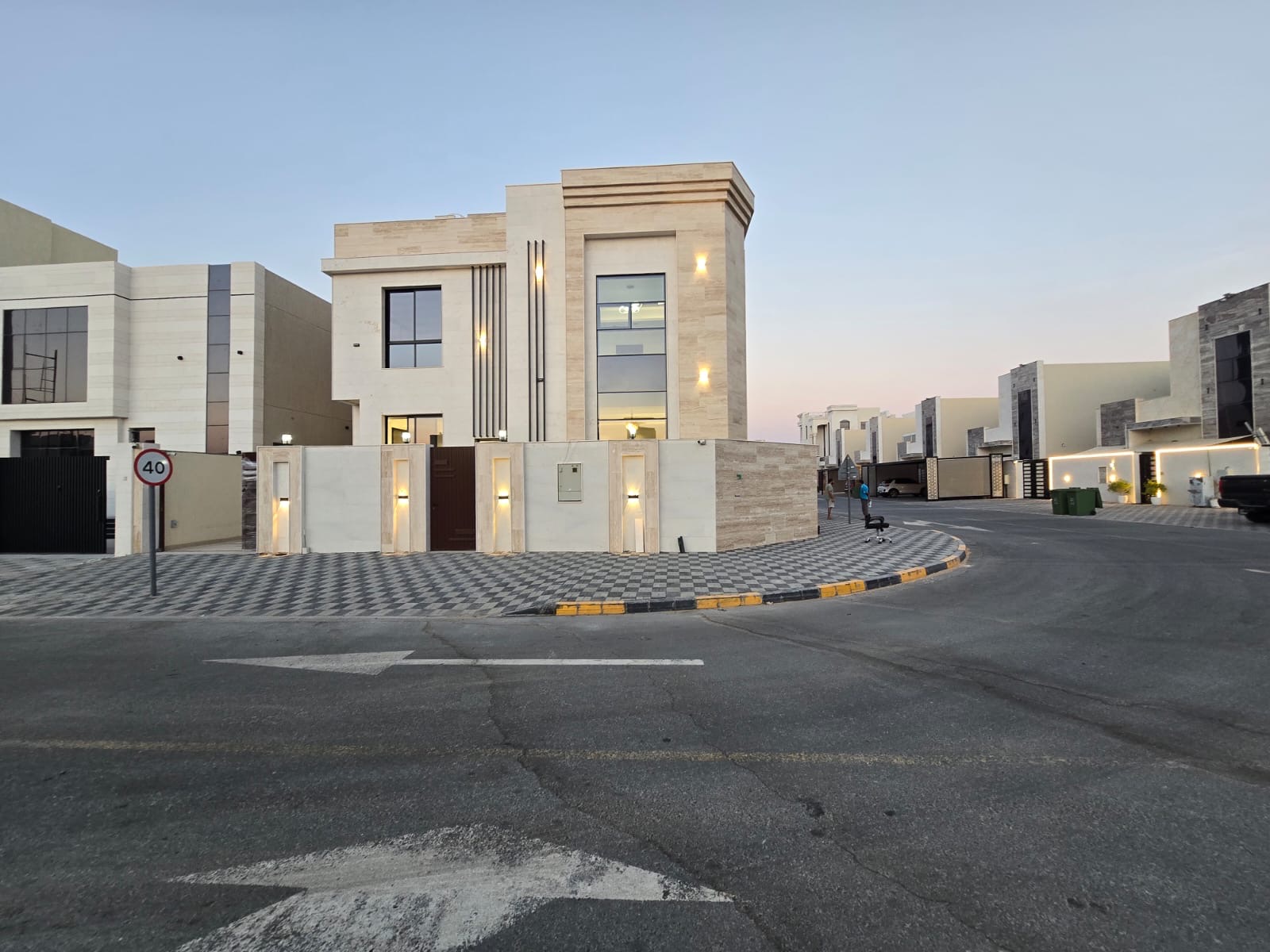 For sale: a distinctive corner villa, including registration fees, electricity, and water. 11