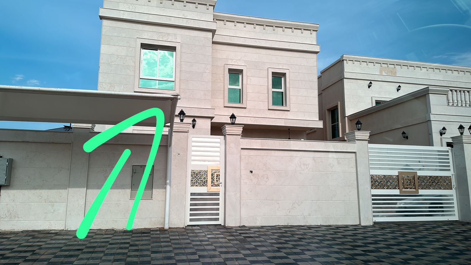 Villa for sale, residential/commercial, fully furnished, in Al Zahia area