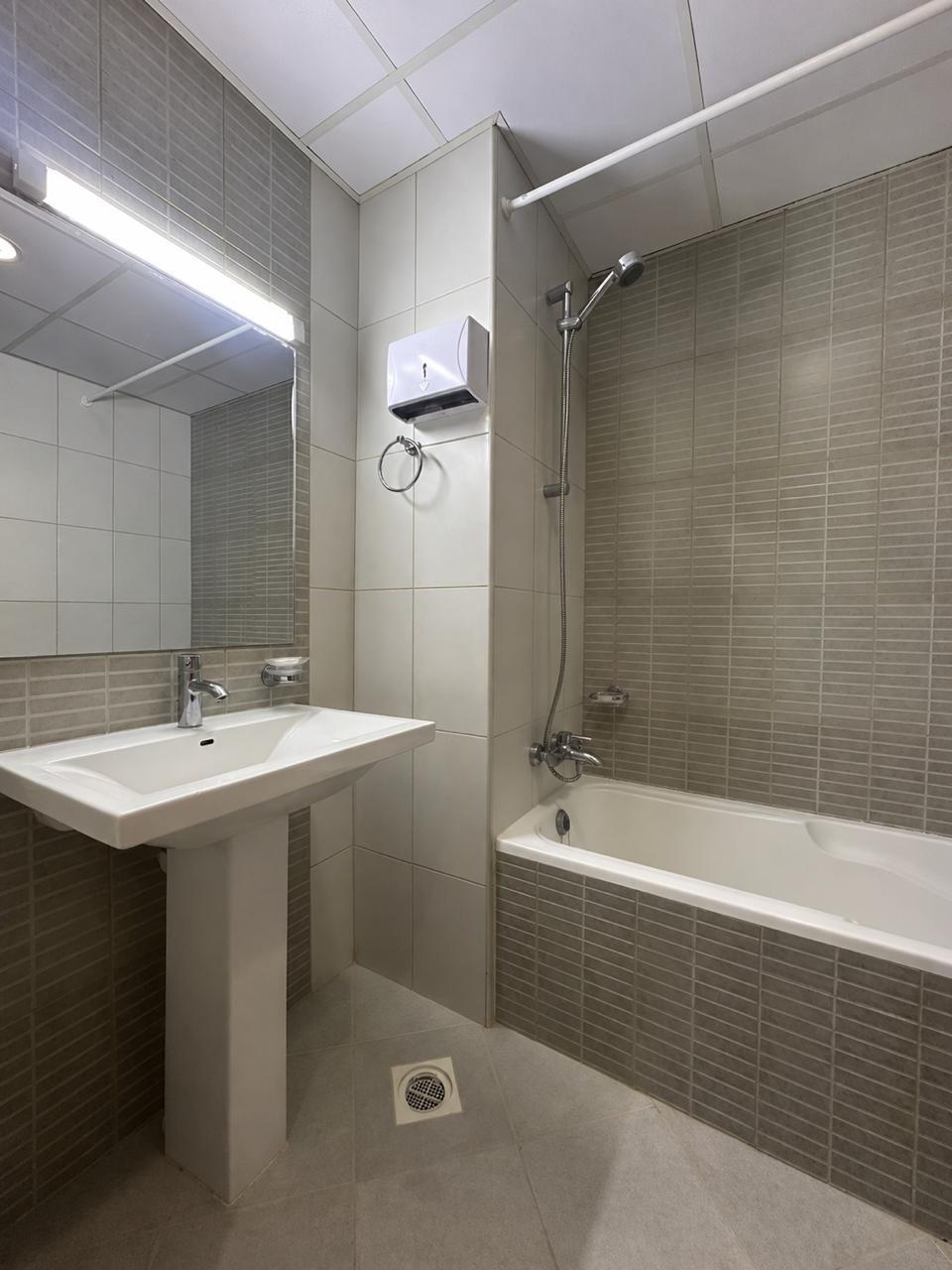 For sale: A distinctive apartment in Ajman Towers with an open view 6