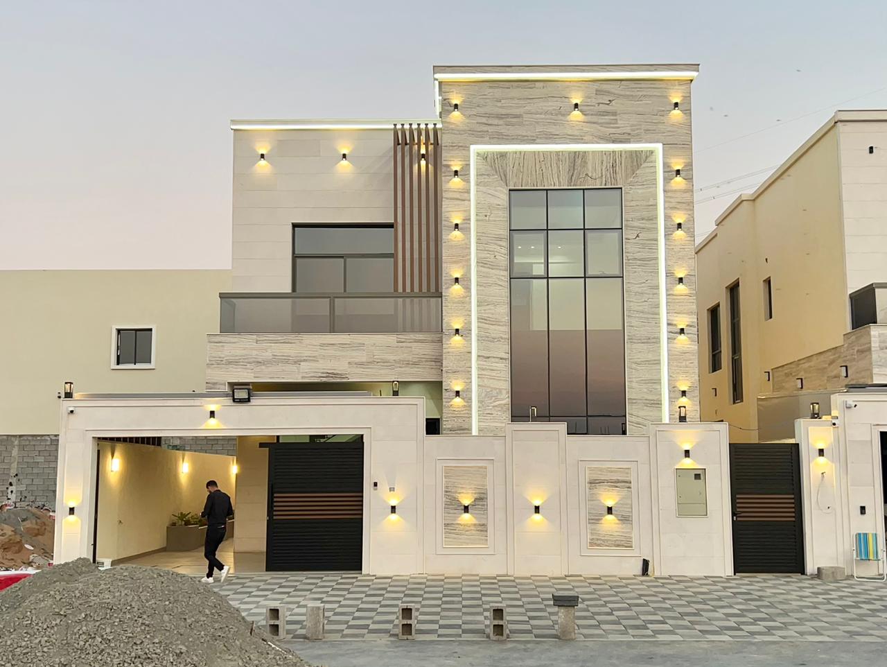 Modern villa for sale in Al-Haliyo 1 area, registration fees included