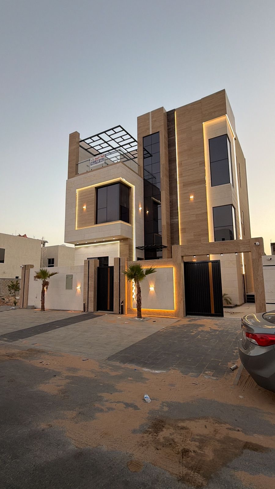 A unique opportunity to buy a villa in Al-Haliou, including registration fees and high-end finishing.
