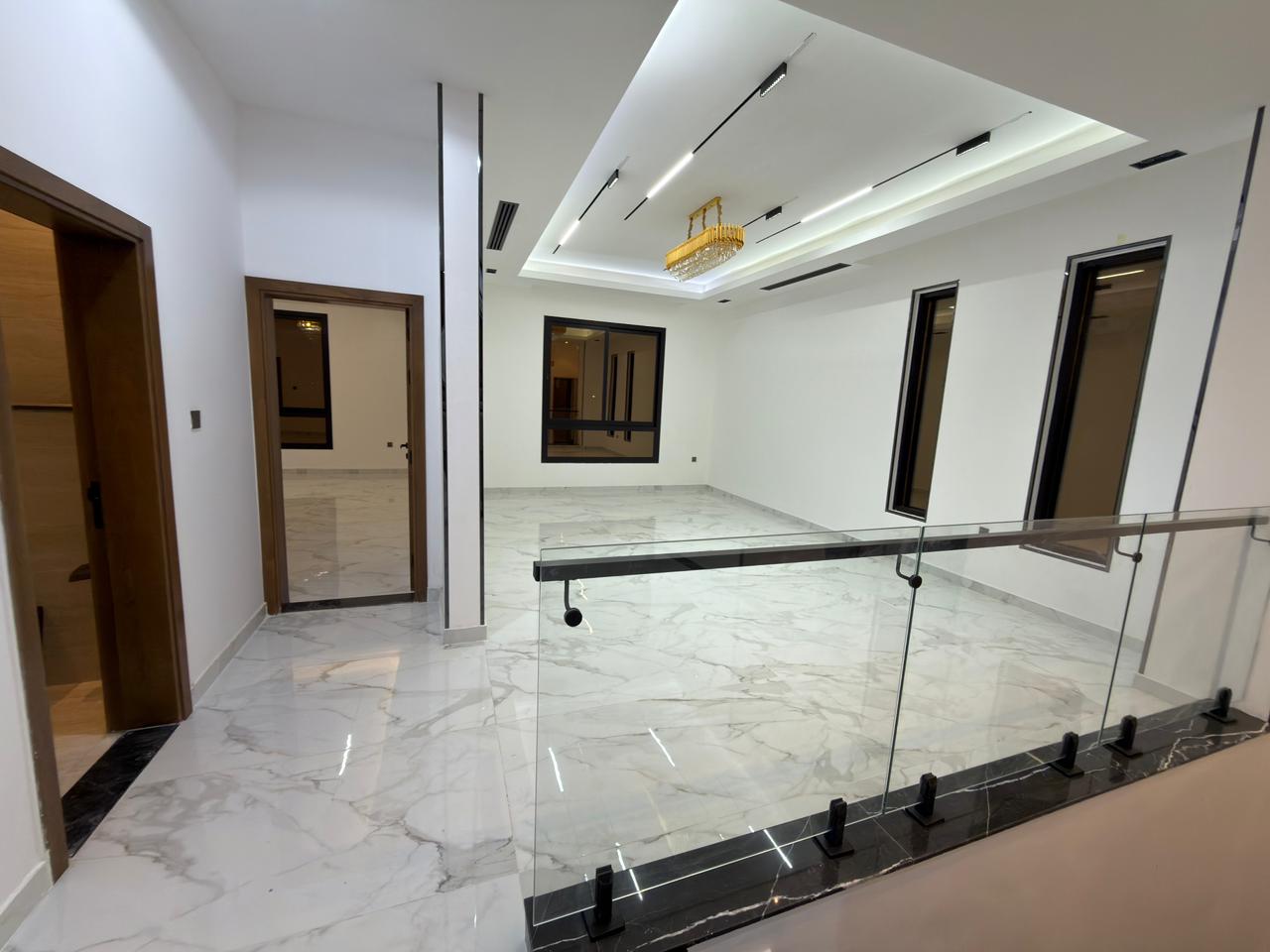 A unique opportunity to buy a villa in Al-Haliou, including registration fees and high-end finishing. 10