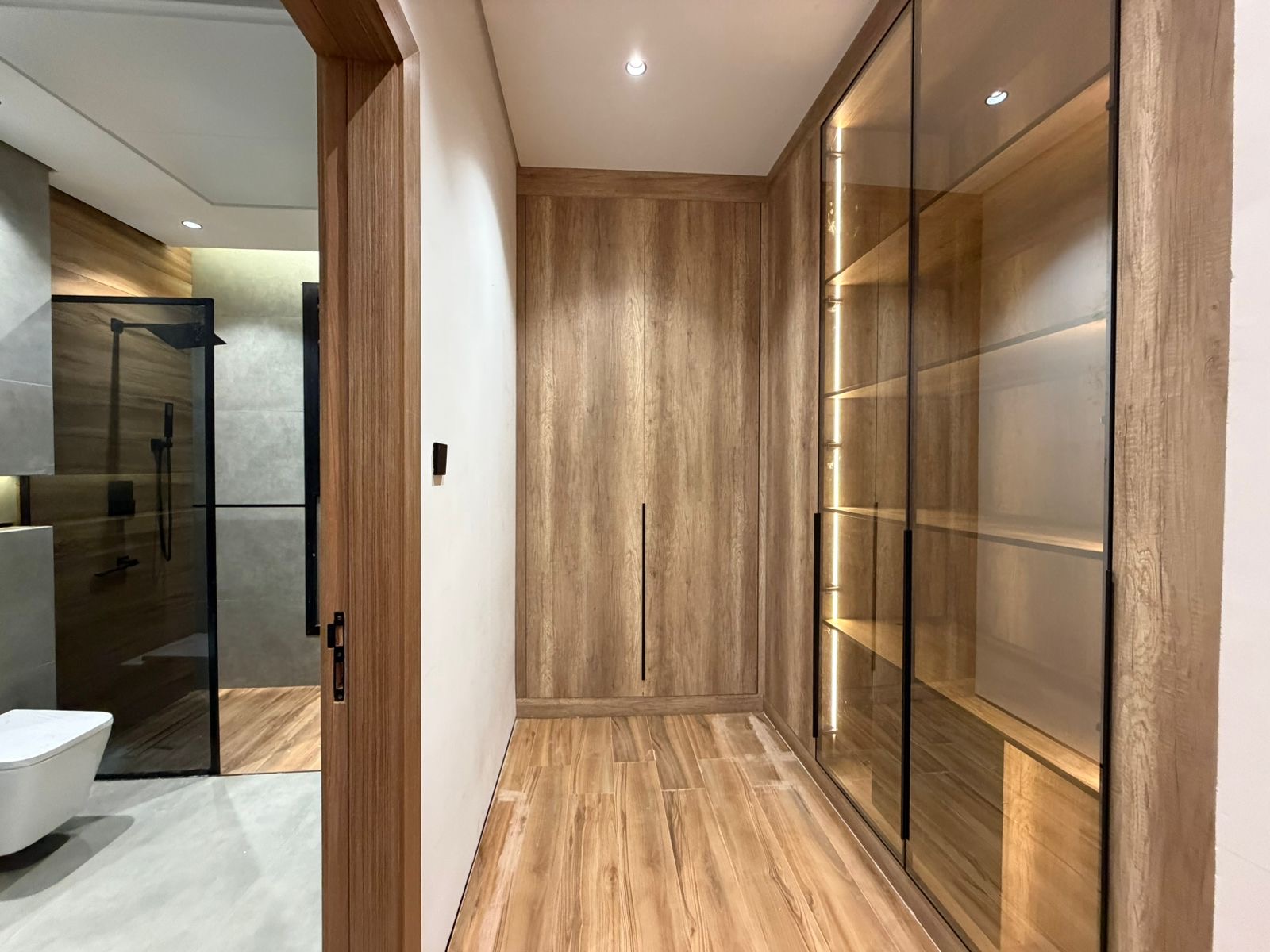Luxury villa for sale, modern design, Al Bahia area, Ajman 8