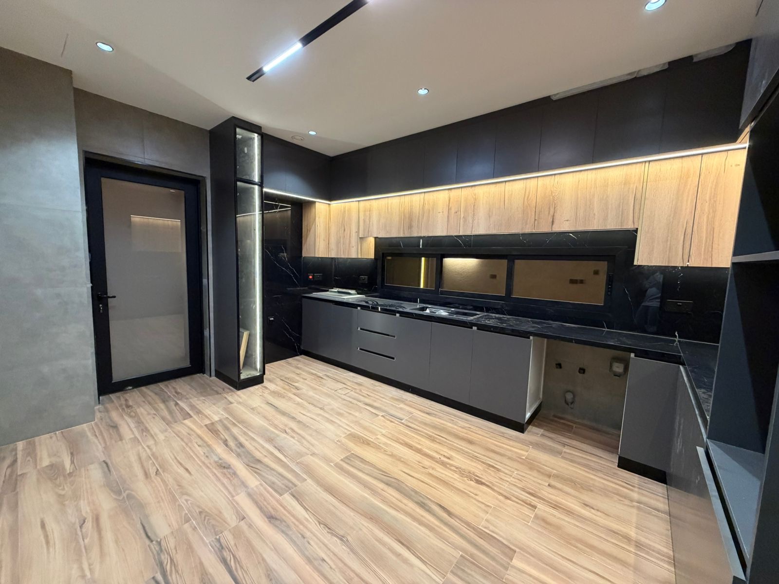 Luxury villa for sale, modern design, Al Bahia area, Ajman 9