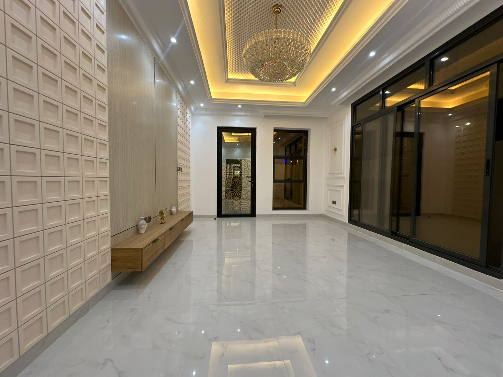 Classic villa for sale in Al-Haliyo area, registration fees included. 10