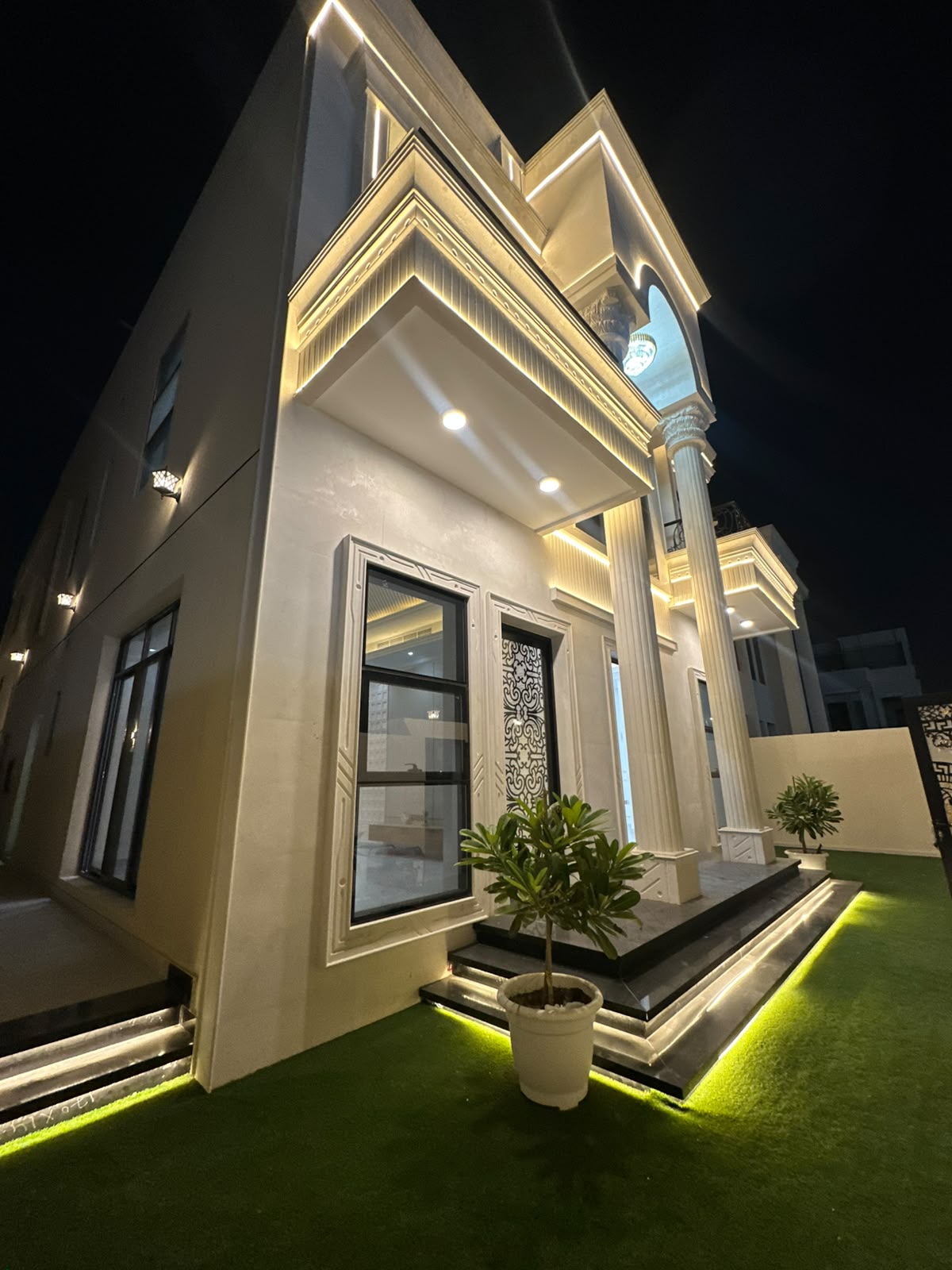 Classic villa for sale in Al-Haliyo area, registration fees included. 13