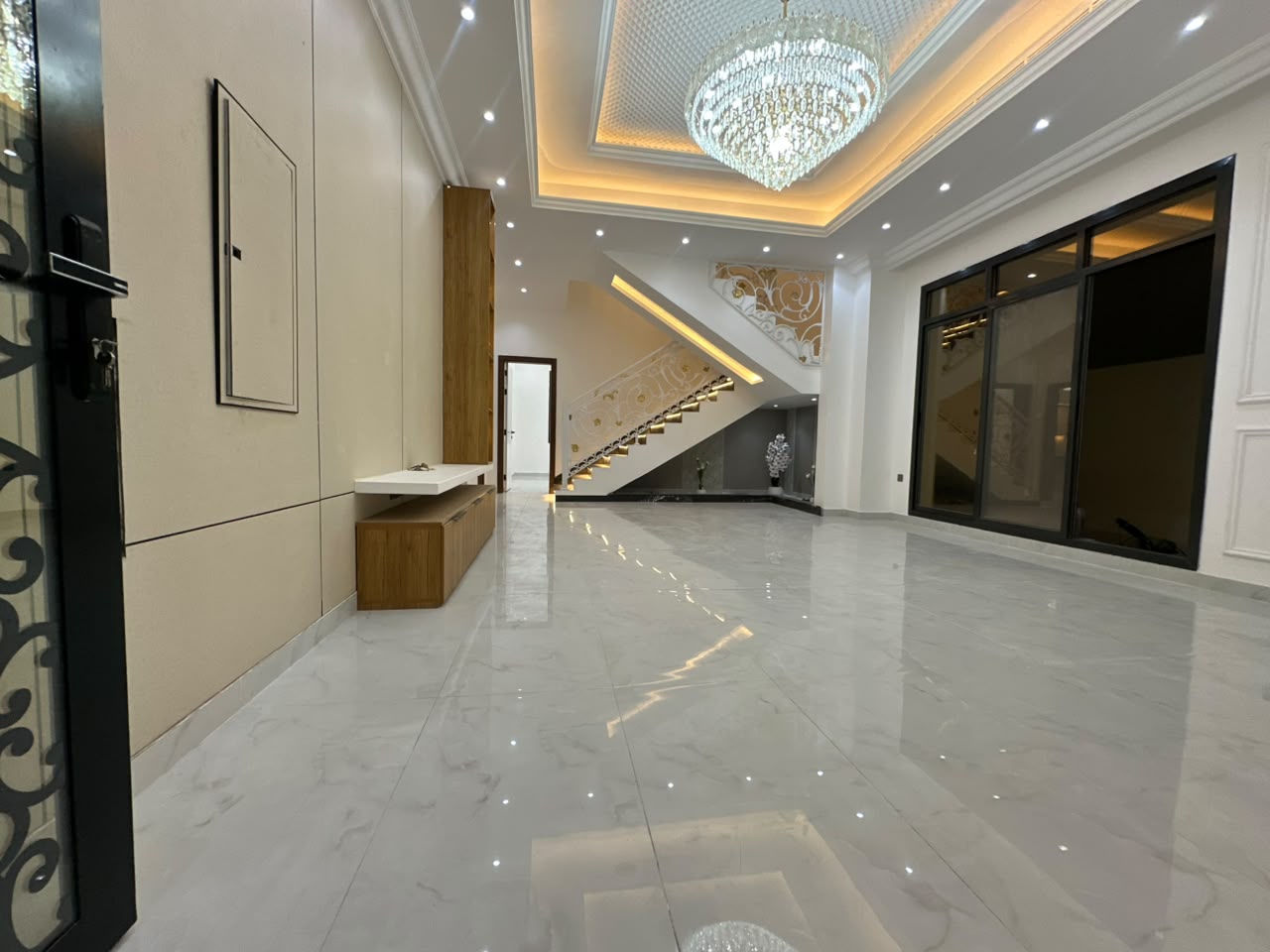Classic villa for sale in Al-Haliyo area, registration fees included. 14