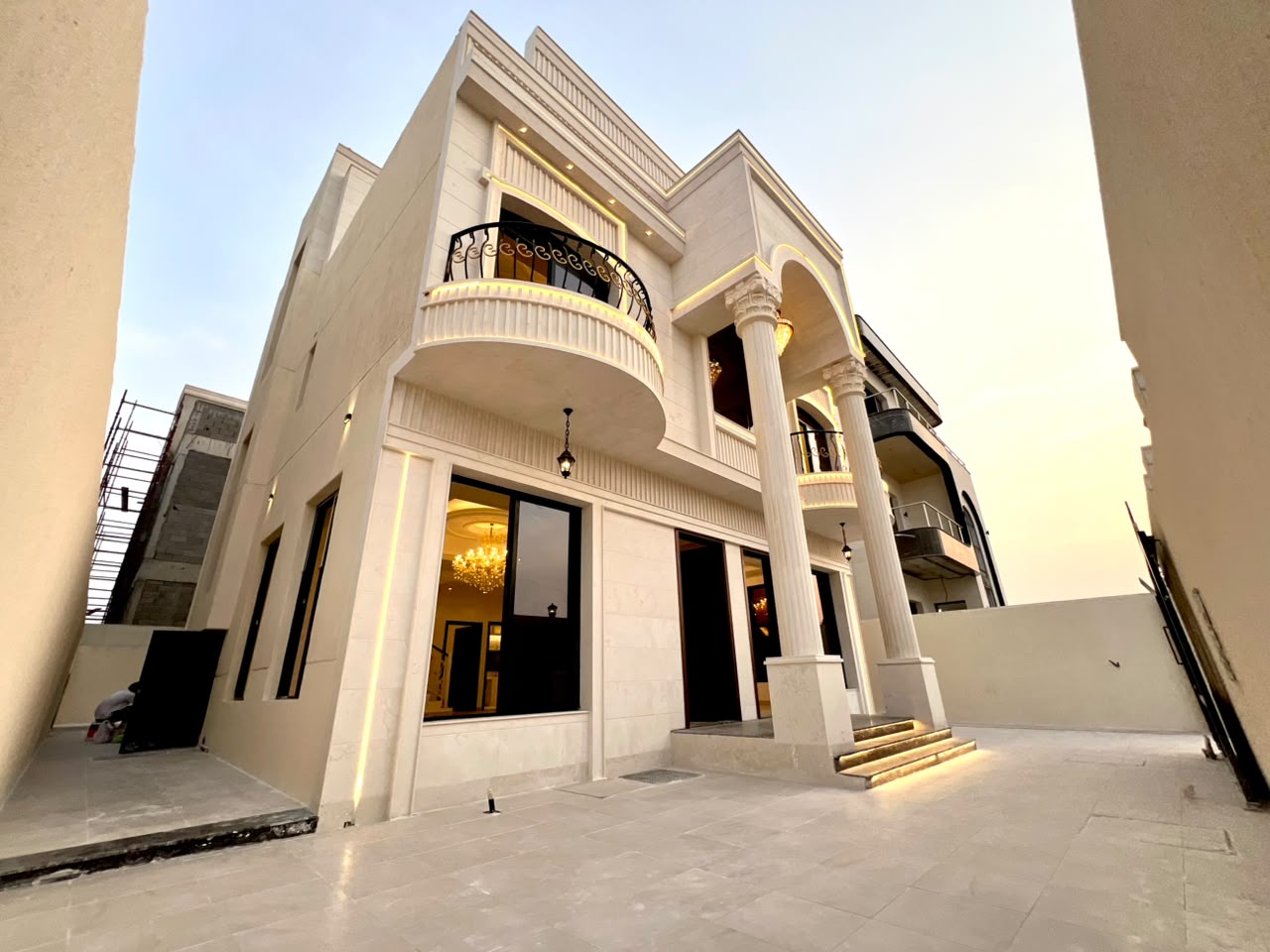 For sale: Classic villa in Al-Haliyo 2 area, registration fees included 5