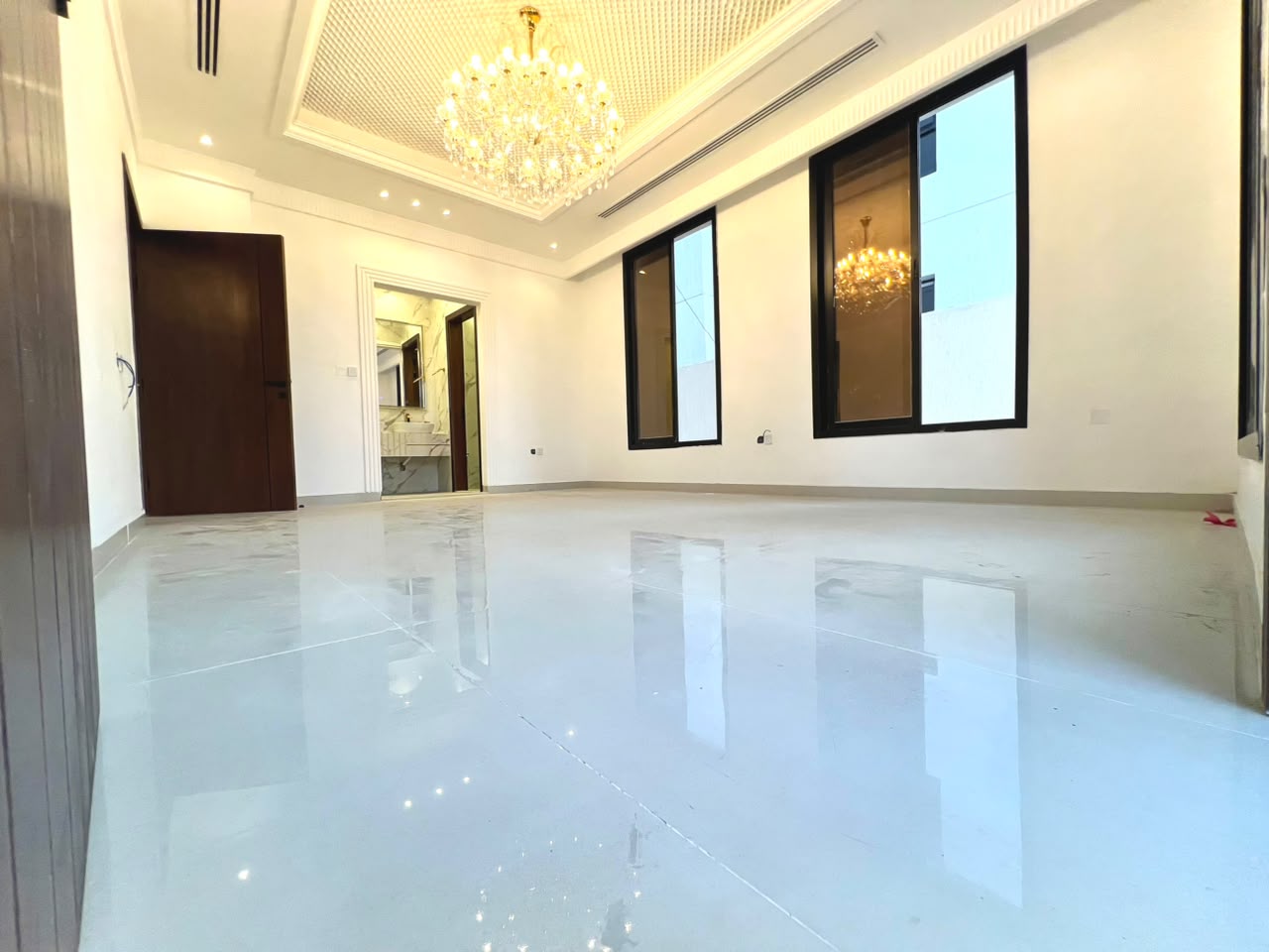 For sale: Classic villa in Al-Haliyo 2 area, registration fees included 11